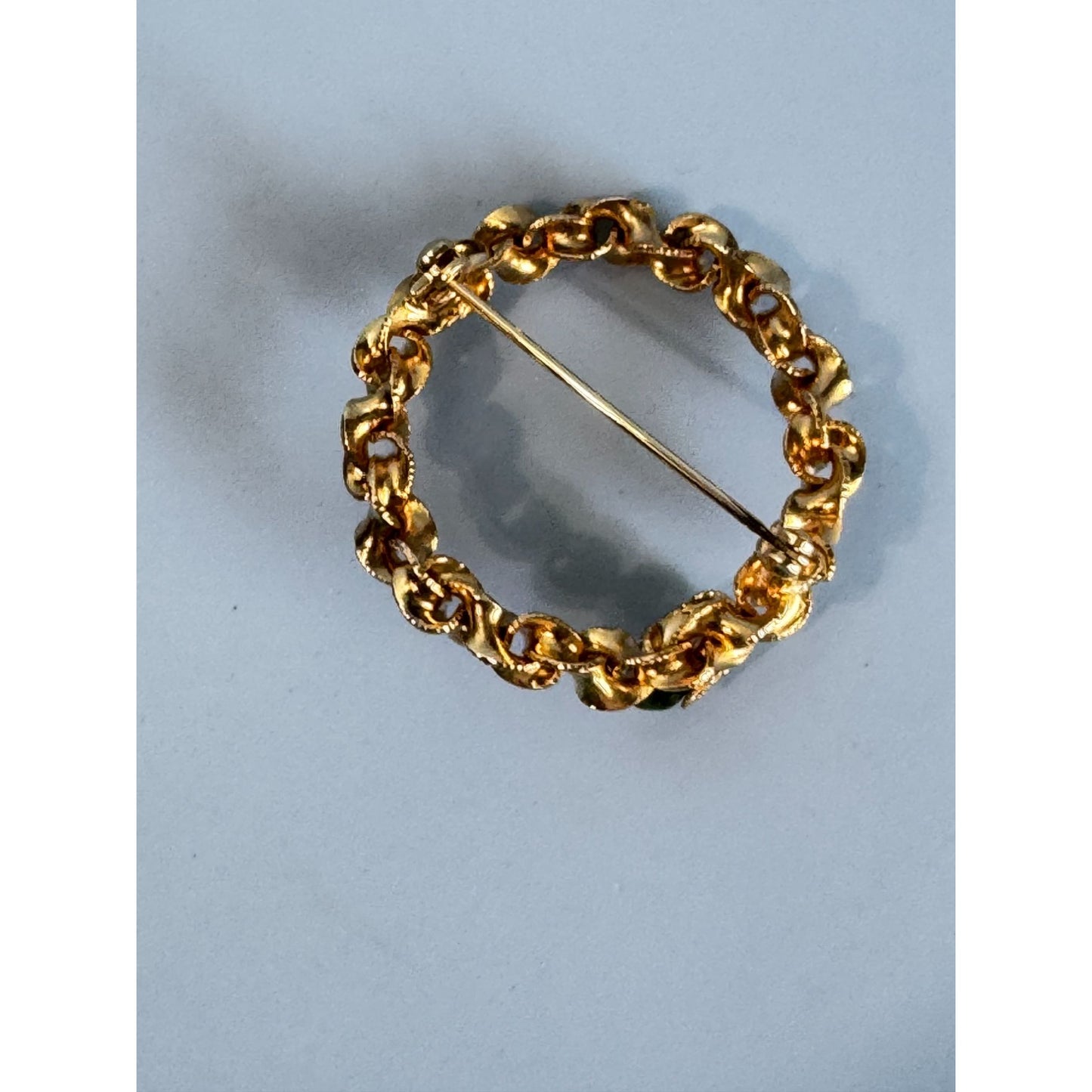 Vintage Karu Arke Inc. Genuine Jade & Cultured Pearl Gold-Tone Circle Brooch