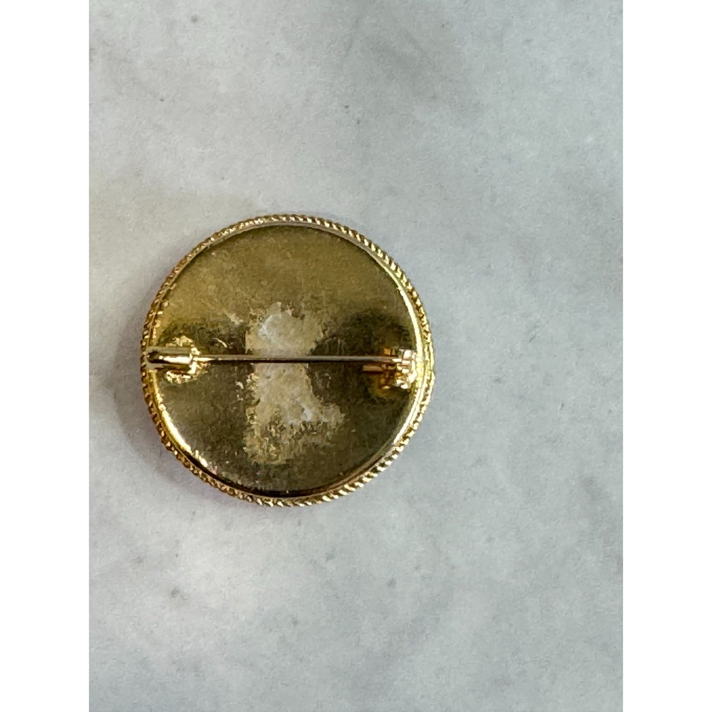 Vintage Micro Mosaic Brooch Floral Design Gold-Tone Round 1 1/4"