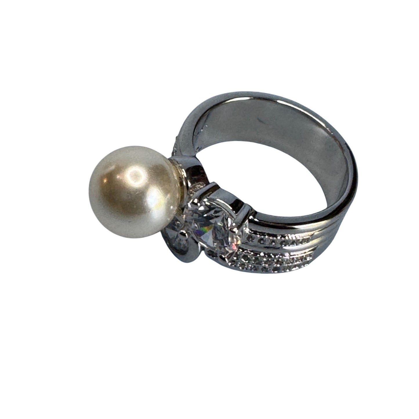 Womens Size 8 18K GP Silver Ring With Pearl & Cubic Zirconia Stones
