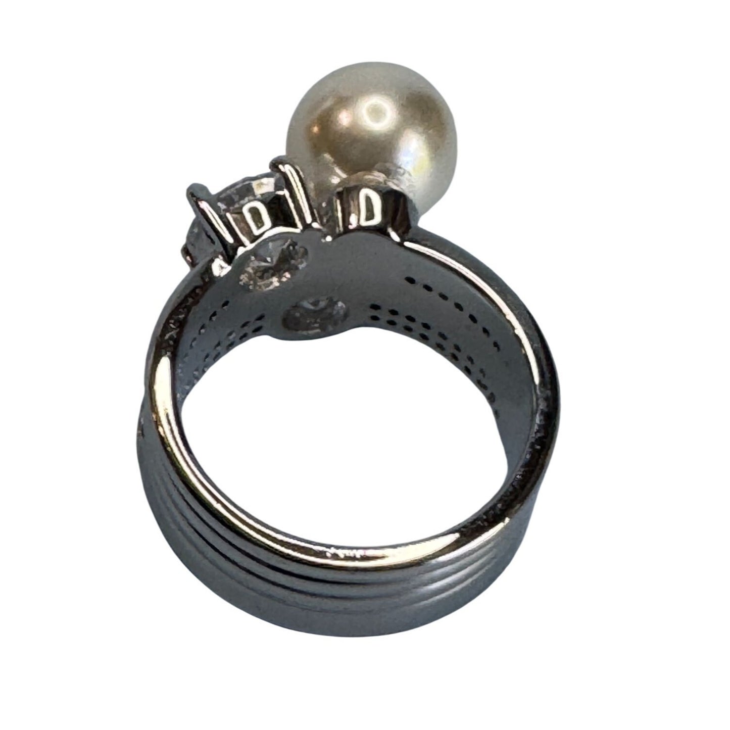 Womens Size 8 18K GP Silver Ring With Pearl & Cubic Zirconia Stones