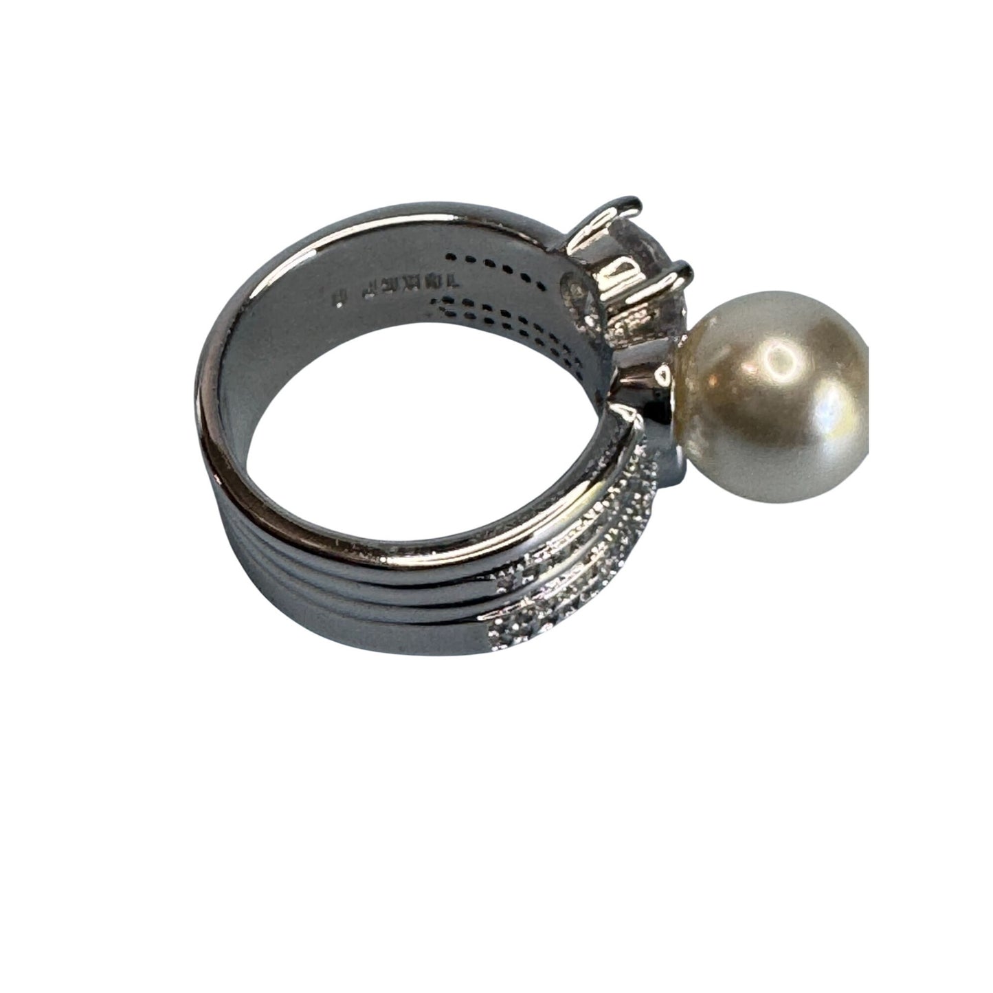 Womens Size 8 18K GP Silver Ring With Pearl & Cubic Zirconia Stones