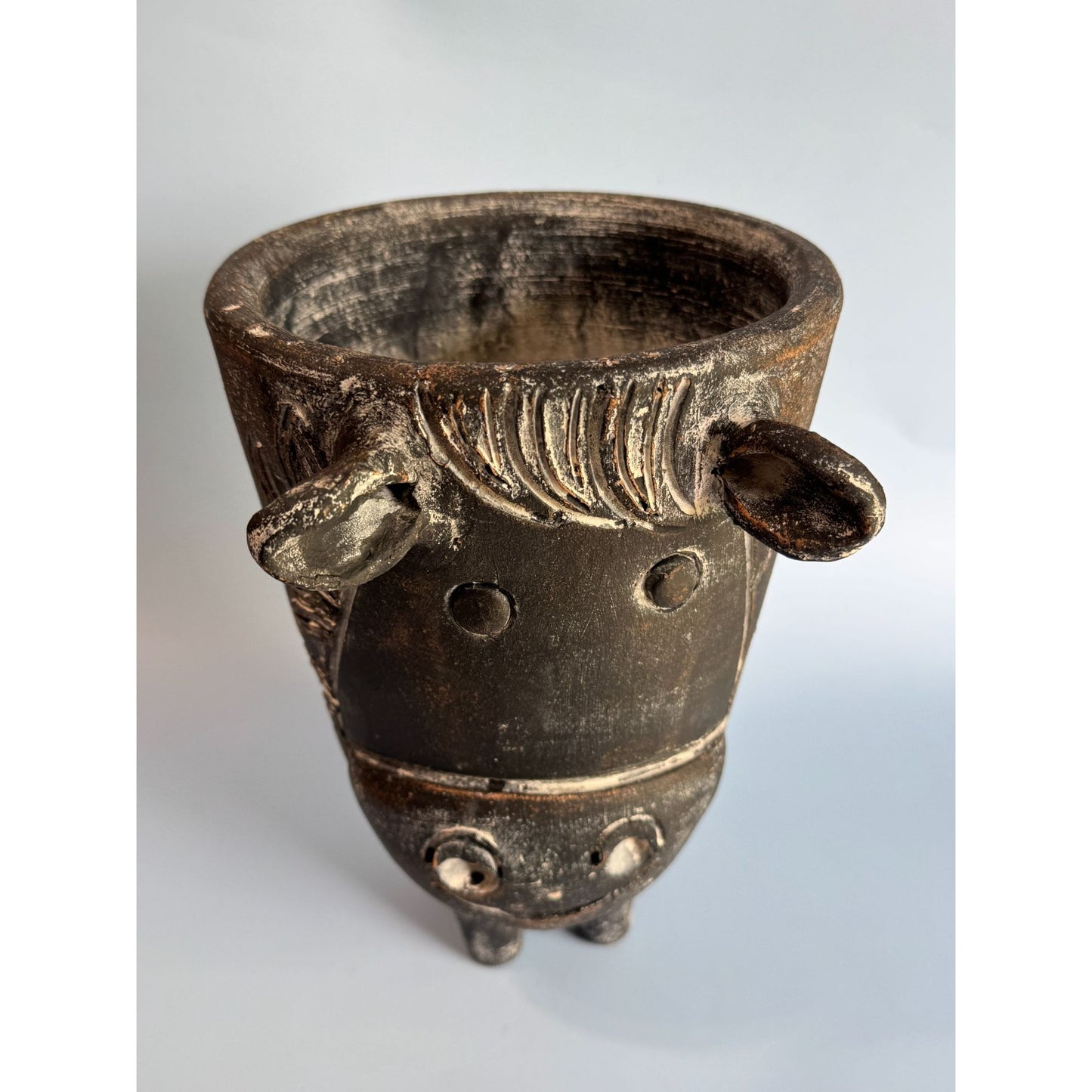 Handcrafted Volcanic Ash Cow Planter Rustic Black Distressed Finish Unique Animal Decor 9" x 6.5"