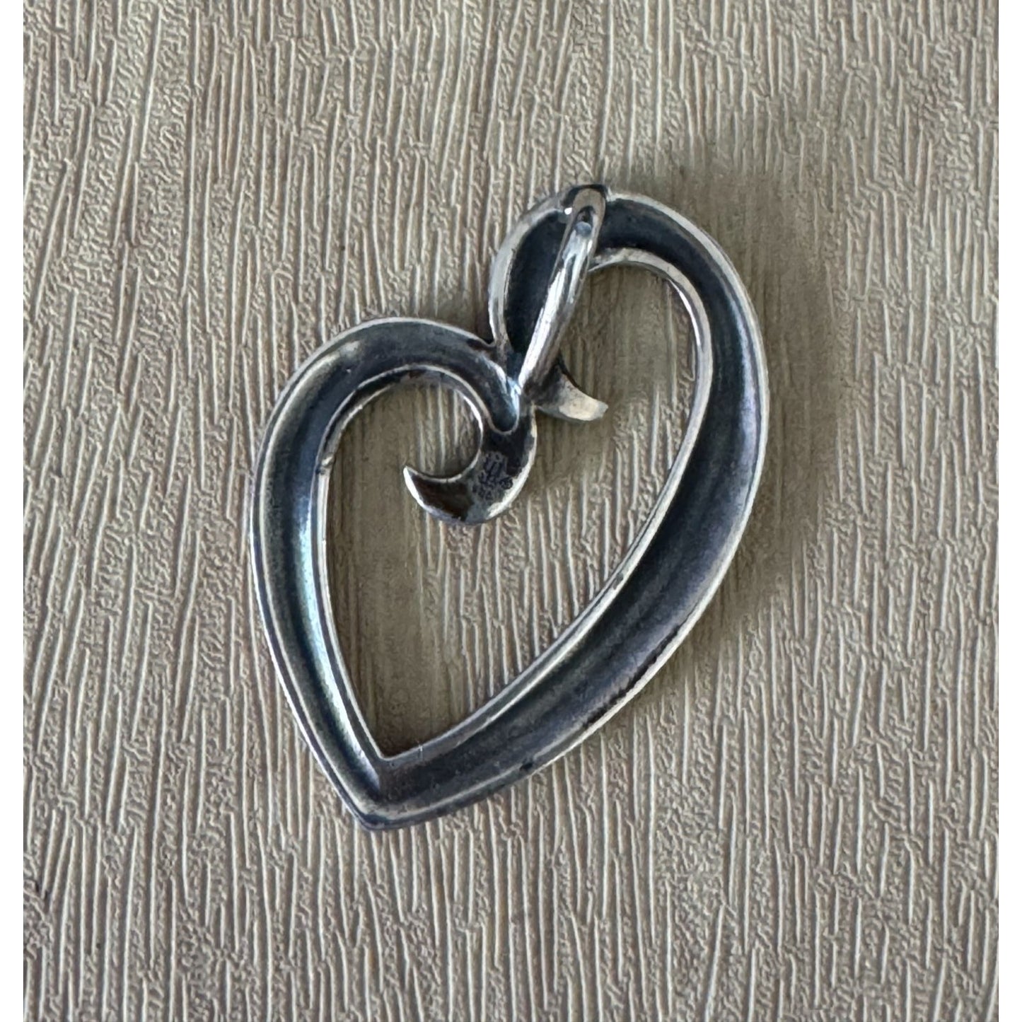 James Avery 925 Sterling Silver "Mothers Love" Heart Pendant 2" Elegant Jewelry Gift