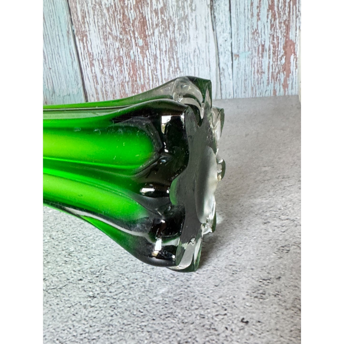 Jack-In-The-Pulpit Hand-Blown Art Glass Vase Green & White Ombre w/Purple Rim 12" Tall