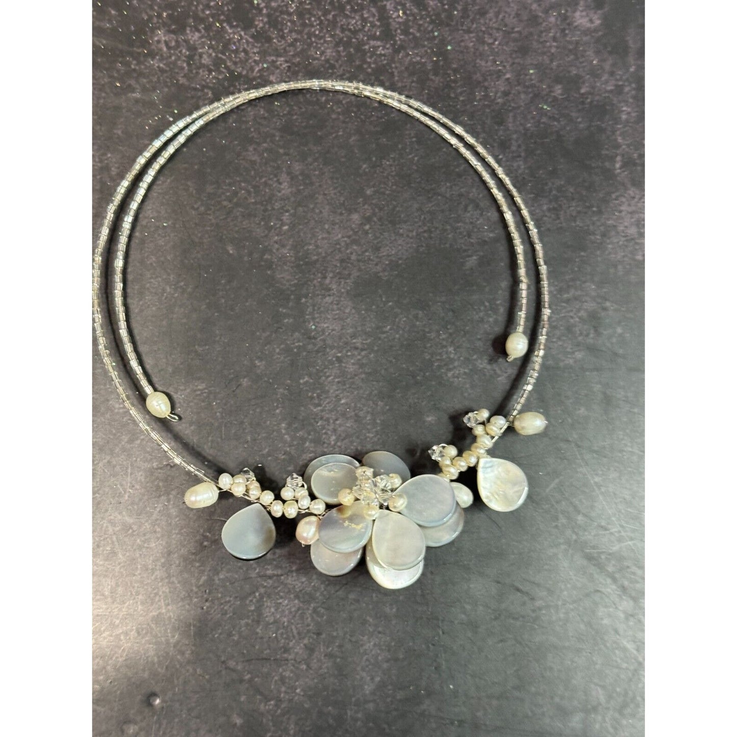 Gray Mother of Pearl Flower Freshwater Pearl Glass Beaded Flexable Strand