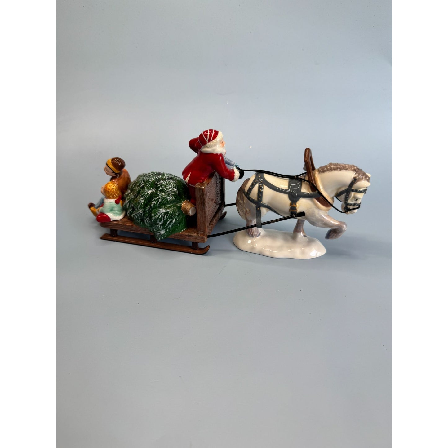 Department 56 Santa Claus On Horse-Drawn Sleigh Figurine w/Tree and Children