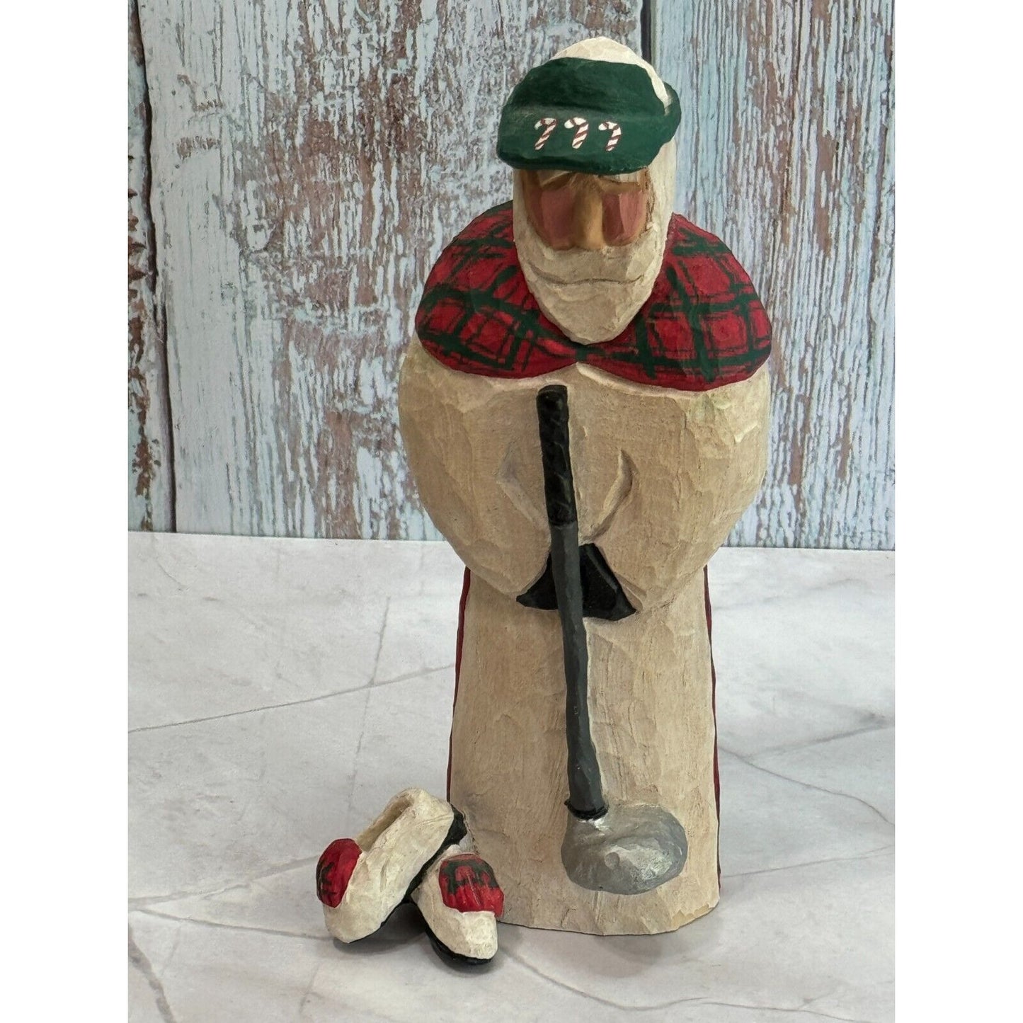 MacDonald Claus 1997 Carved Wood Scottish Golfer Figurine Scotland Signed Artist