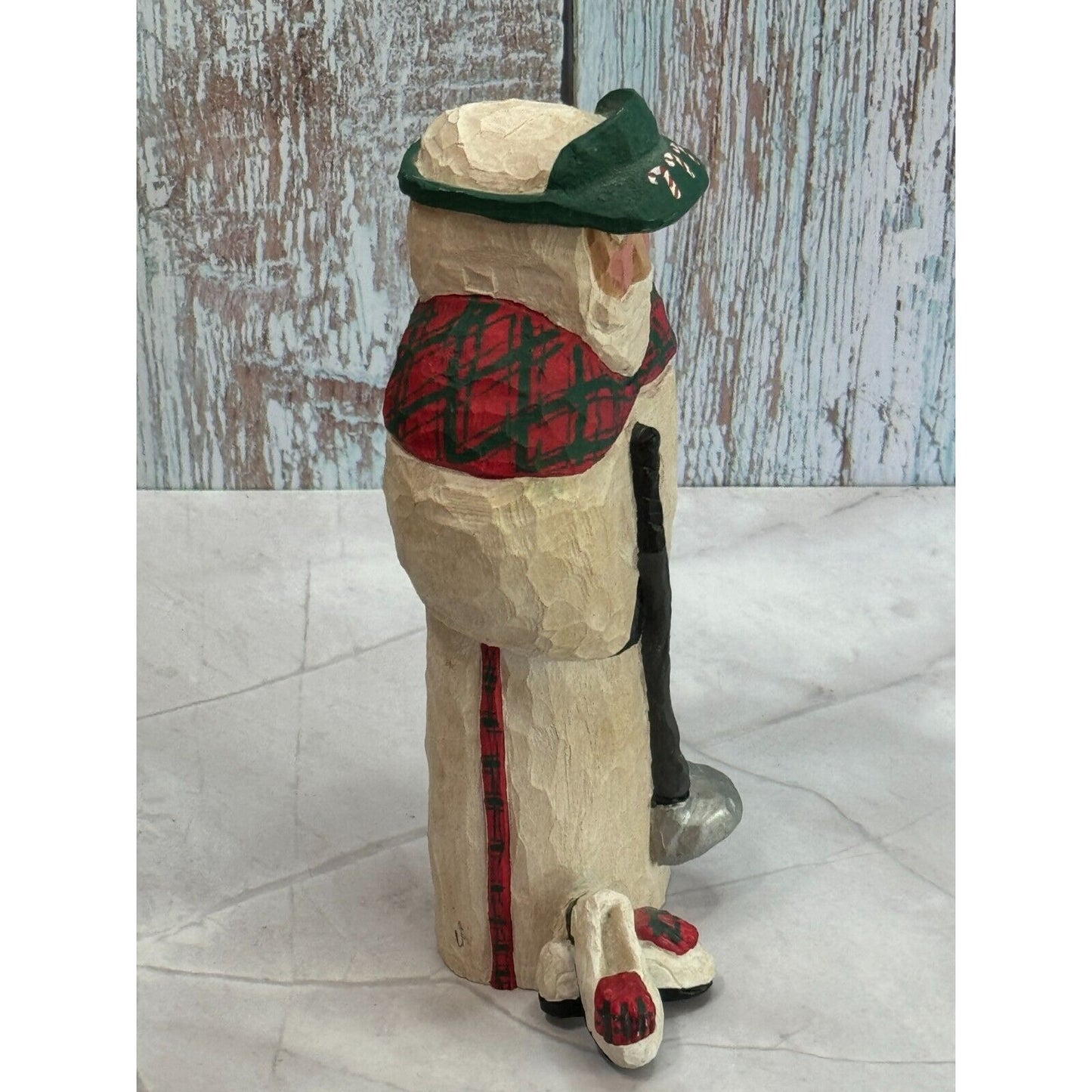 MacDonald Claus 1997 Carved Wood Scottish Golfer Figurine Scotland Signed Artist