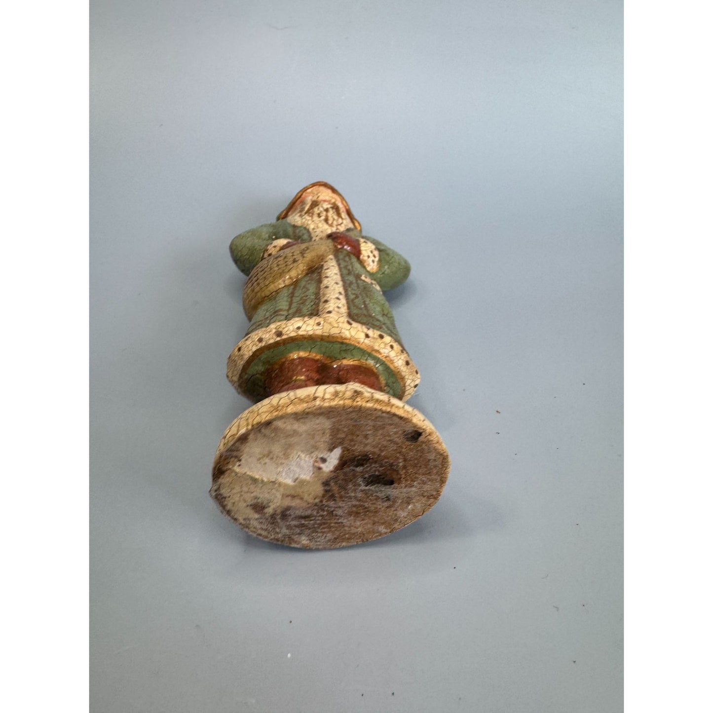 Vintage Folk Art Santa Claus Statue Crackle Finish 7.5"