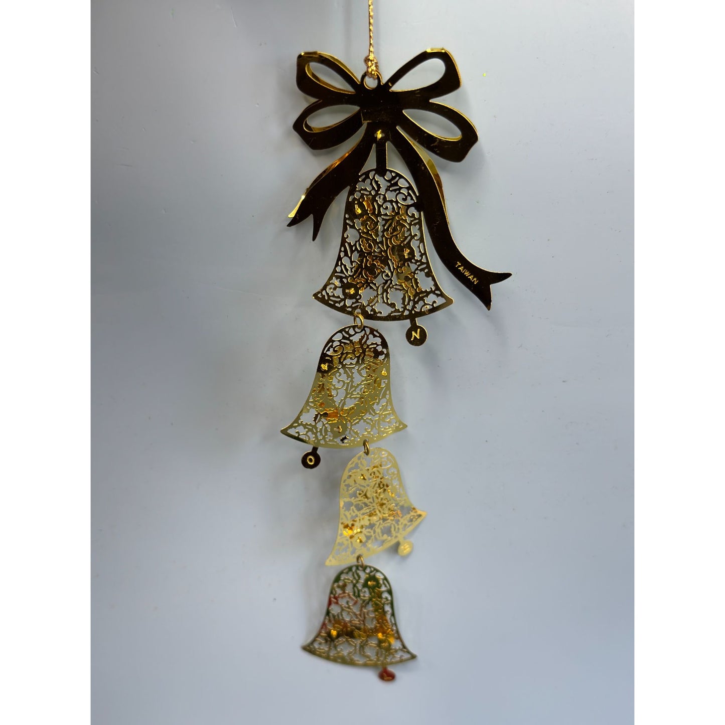 Reed & Barton Noel Bells Ornament Gold Tone Filigree Dangling Letters 8 Inch Boxed