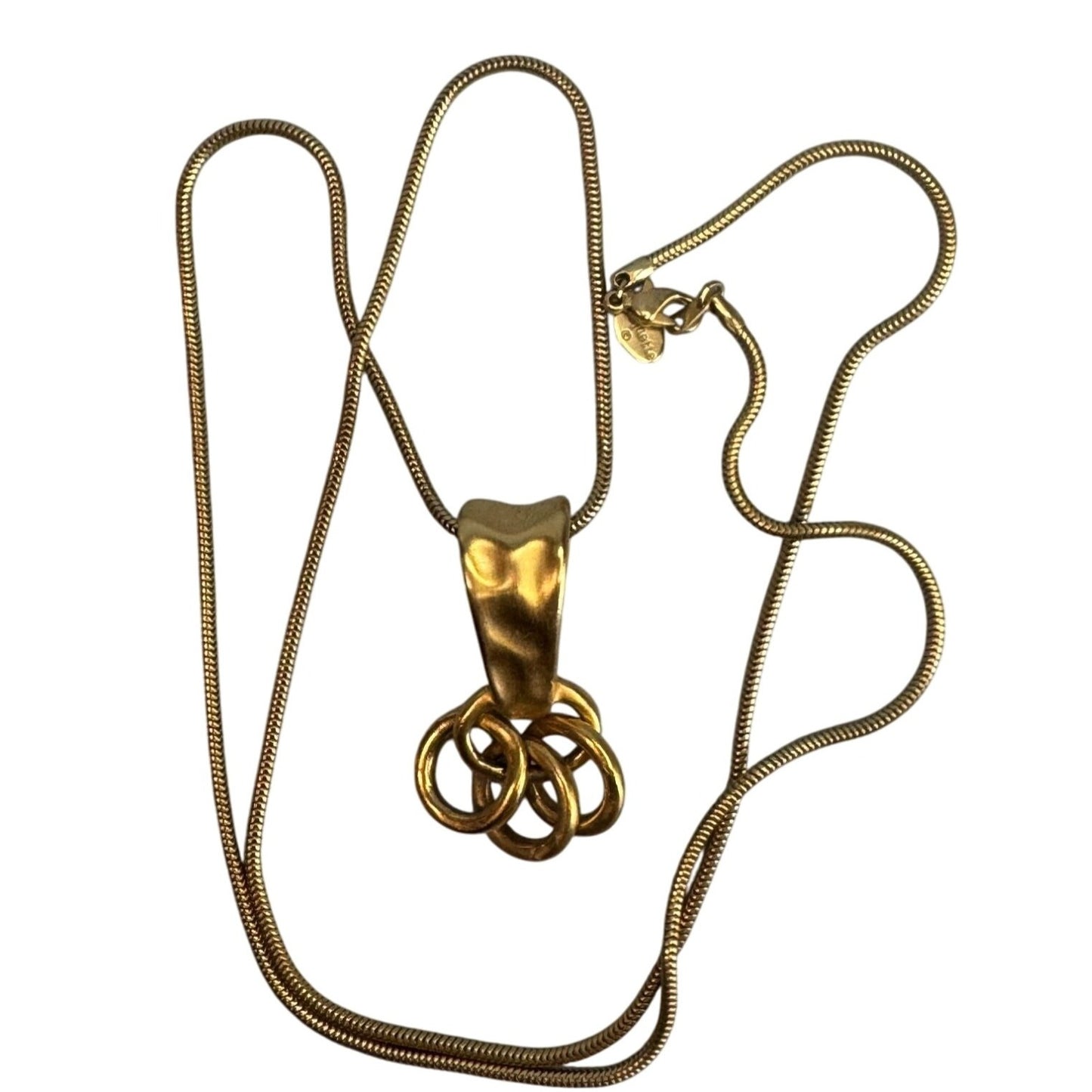 Paquette Designer Signed Necklace 28" Gold Tone Pendant With Interlocking Rings