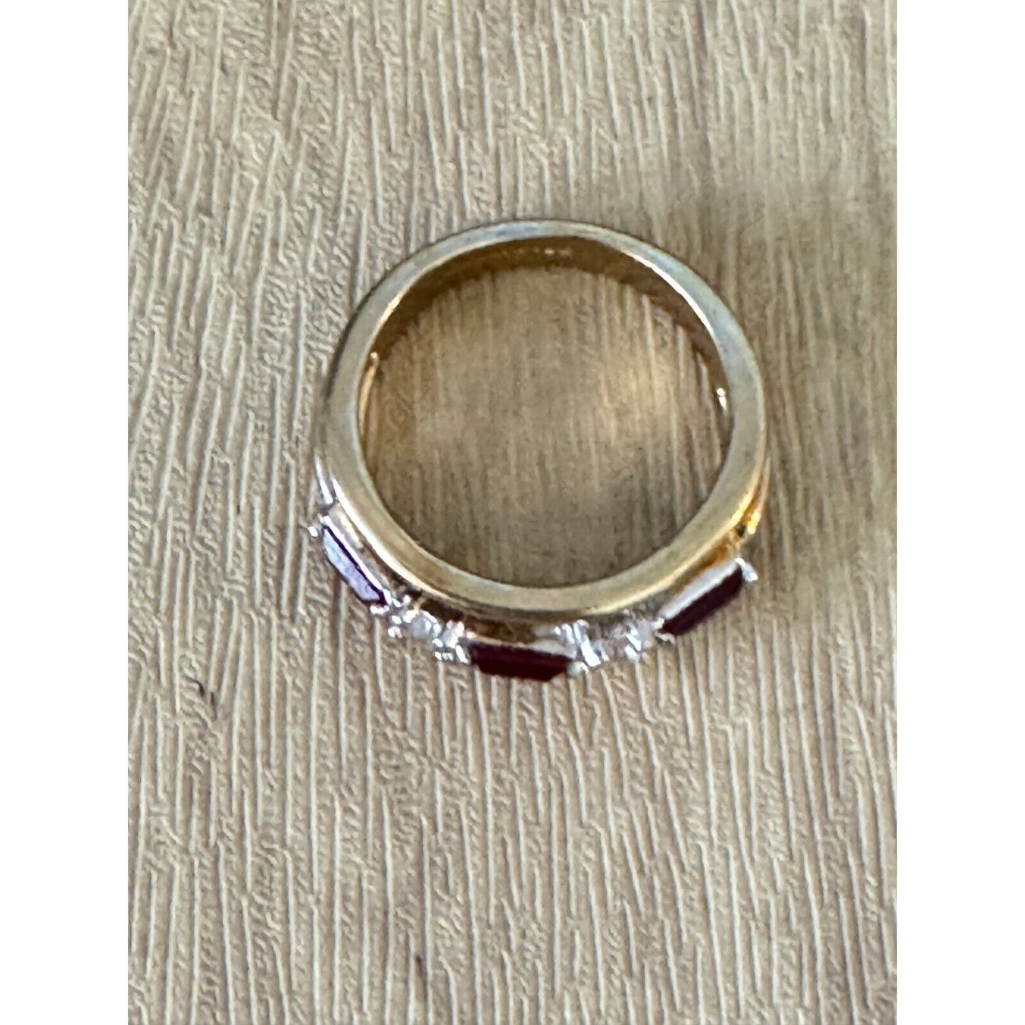 Vintage 18kGHE Yellow Gold Ring W/ Red & Crystal CZ Stones Makers Mark Size 6