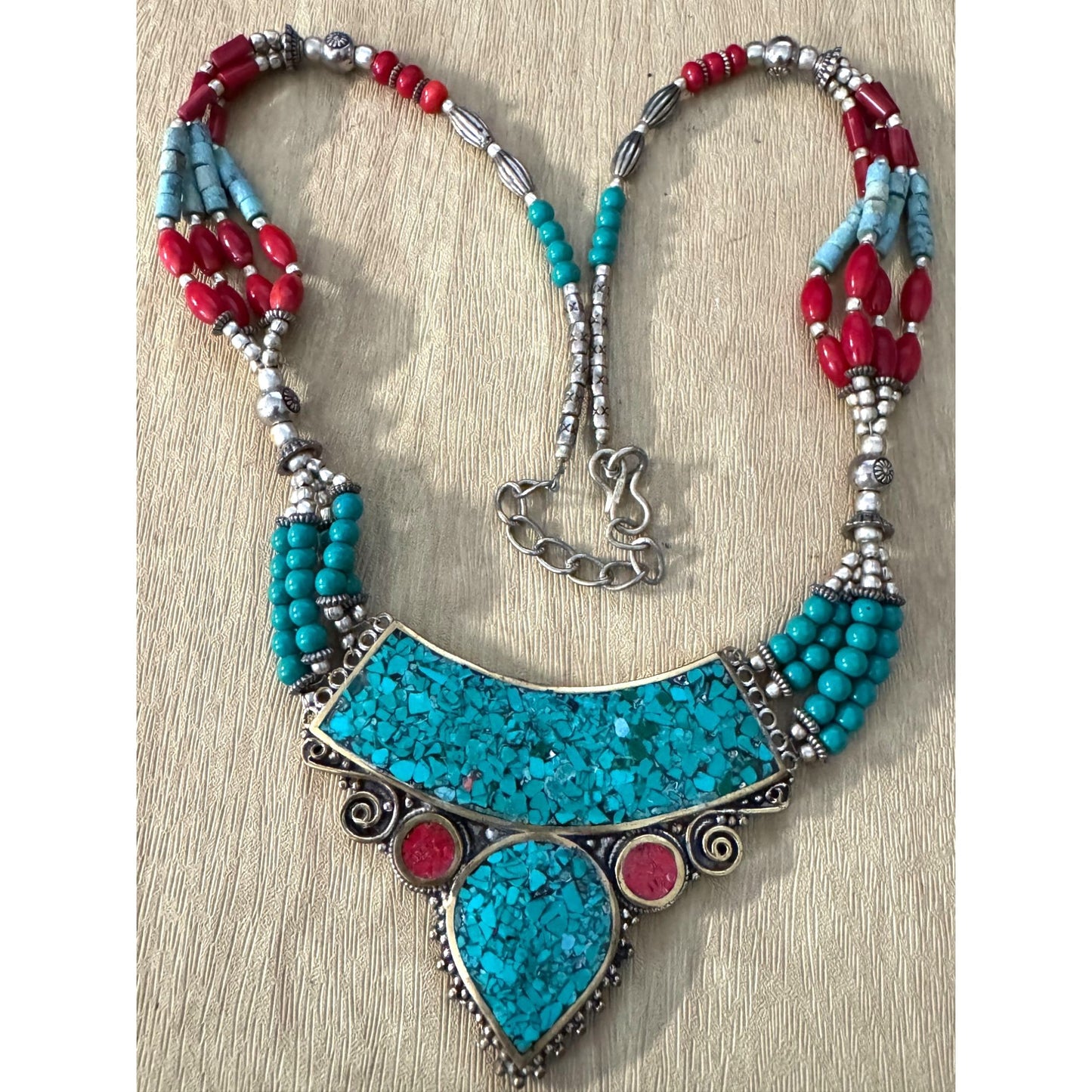 Southwestern Tribal Necklace With Red & Turquoise Howlite Stones Micro Mosaic 19"