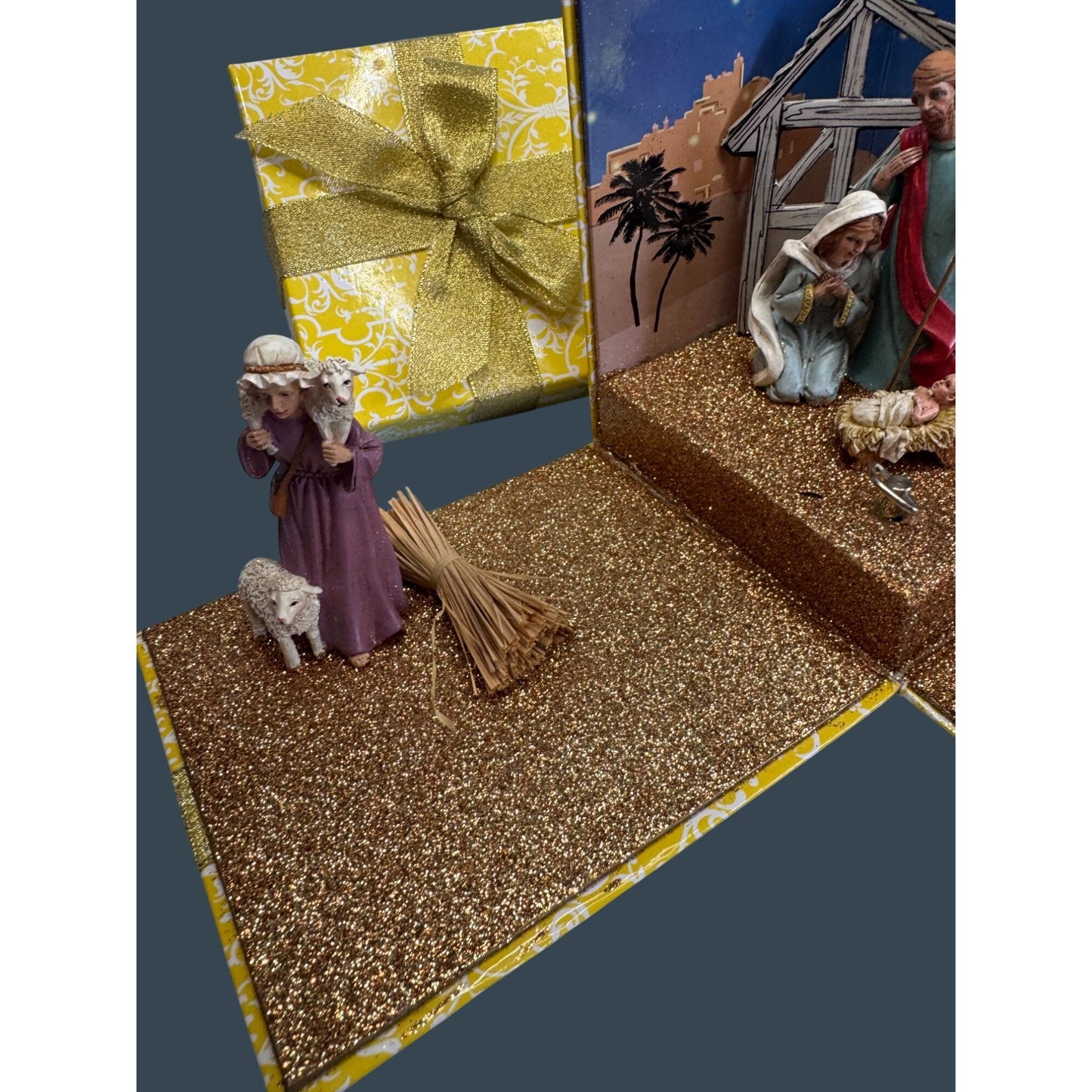 Musical Pop Up 3D Nativity Scene Decorative Box With Glitter Interior