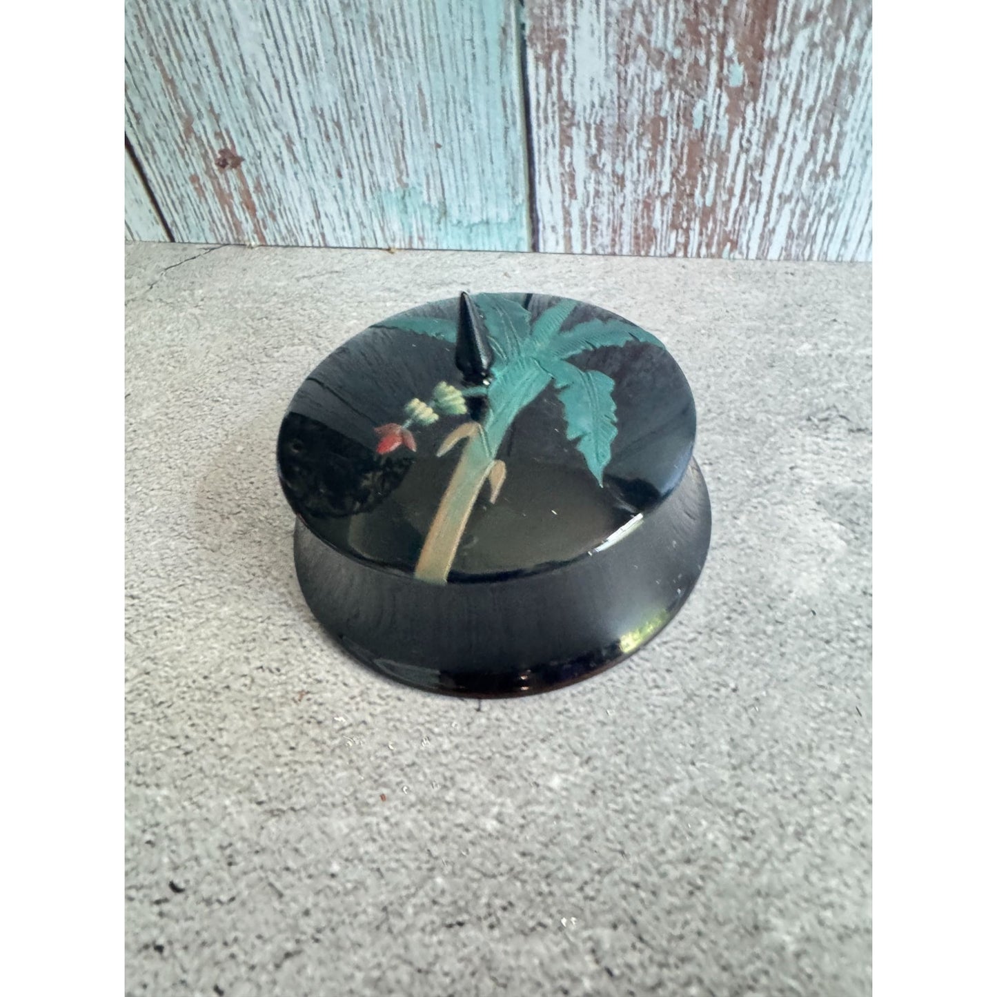 Handcrafted Ryukyu Lacquer Ware Co Black Trinket Box W/Palm Tree Red Interior