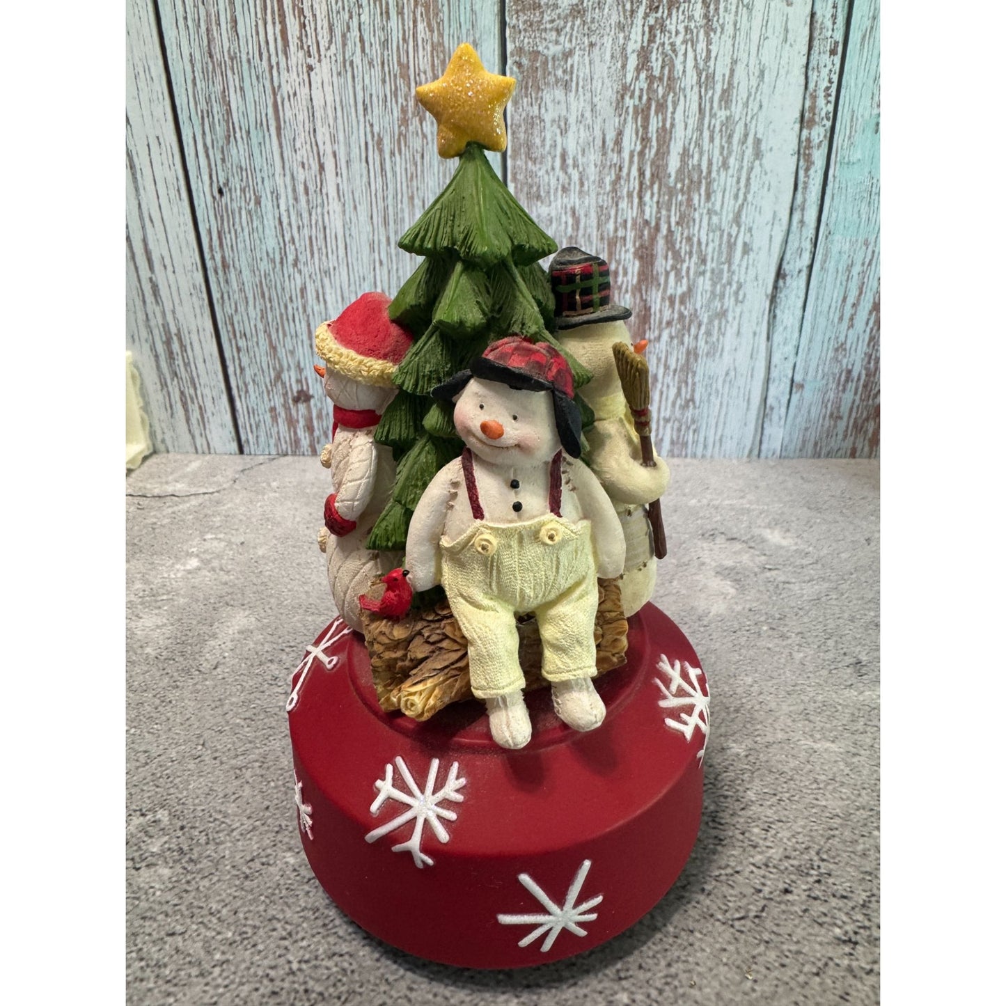 Hallmark Snowman Family Musical Figurine plays O Christmas Tree 7"
