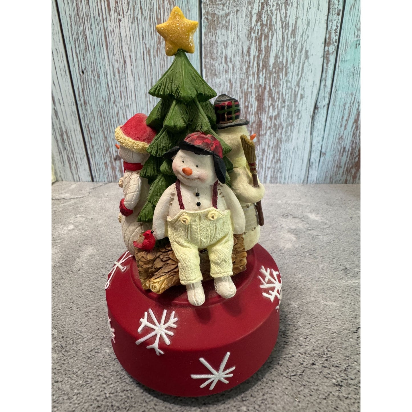 Hallmark Snowman Family Musical Figurine plays O Christmas Tree 7"