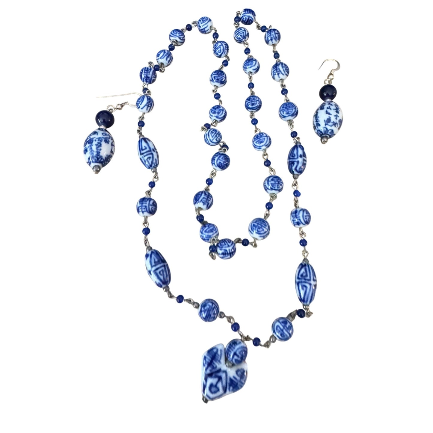 Vintage Chinese Painted Porcelain Bead Necklace & Earrings Blue White 25"