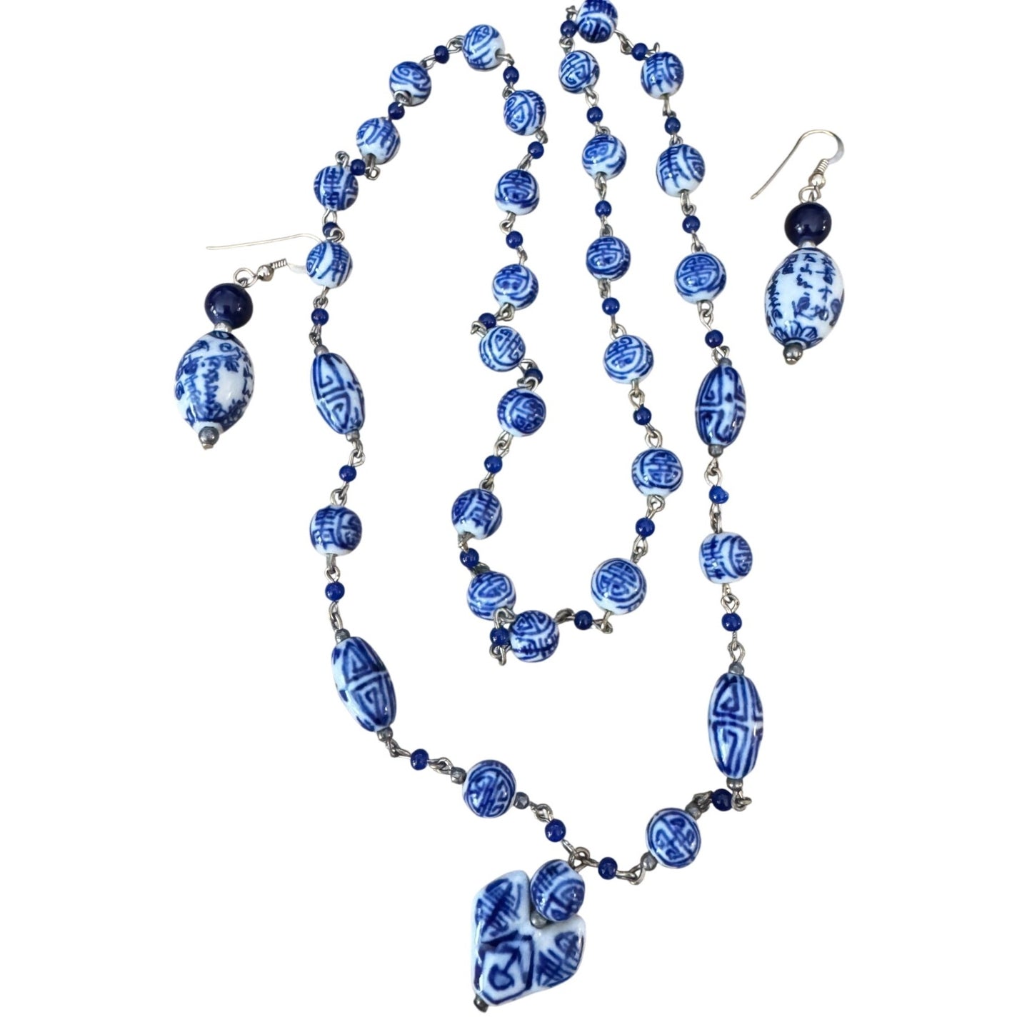 Vintage Chinese Painted Porcelain Bead Necklace & Earrings Blue White 25"
