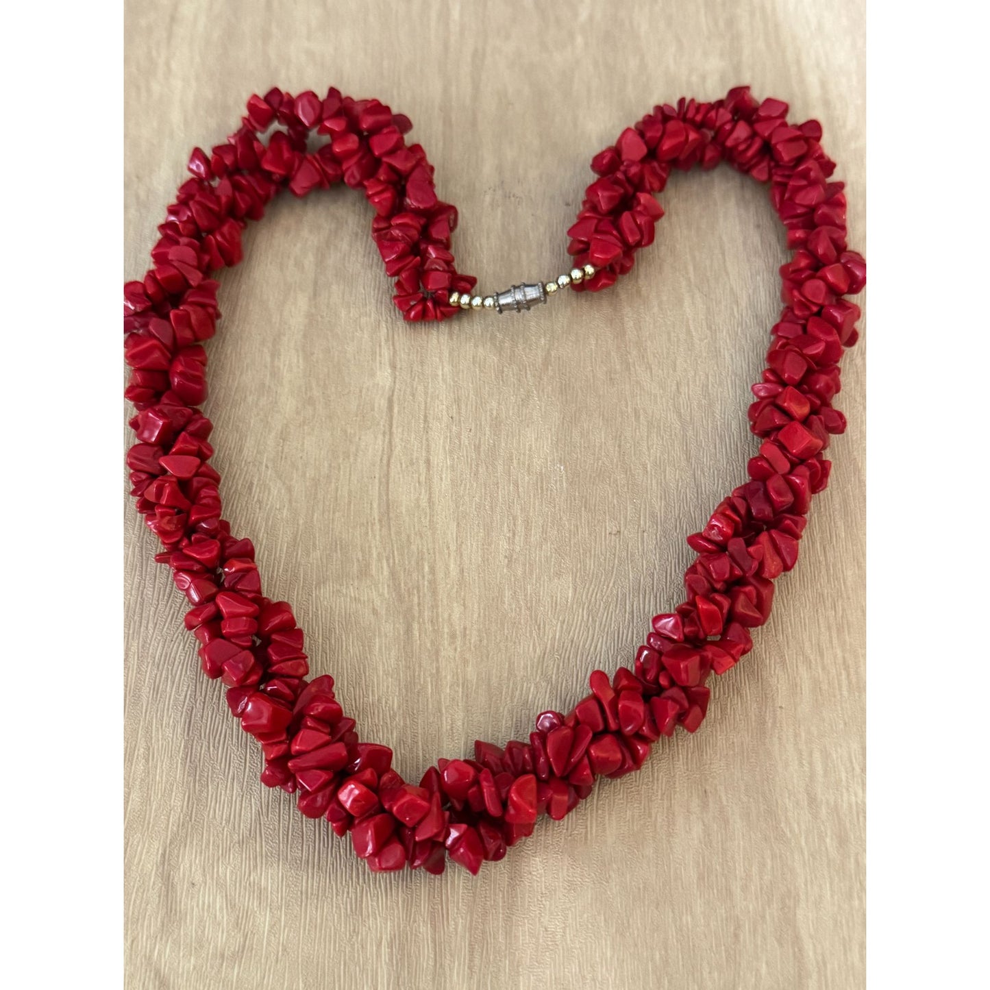 Dyed Red Coral Twisted Strands Beaded Necklace Screw Clasp 16"