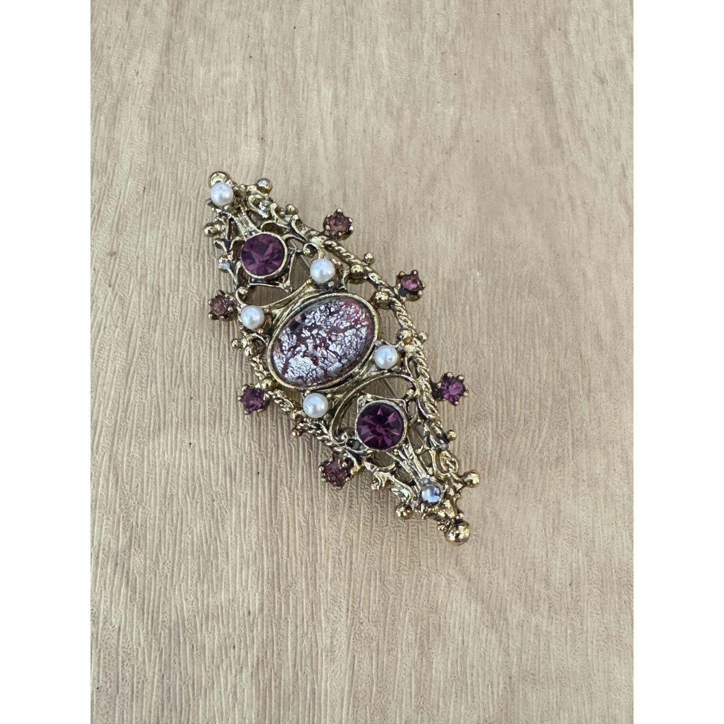 Vintage Edwardian Brooch Amethyst Rhinestones Foil Center Tube Closure Gold Tone