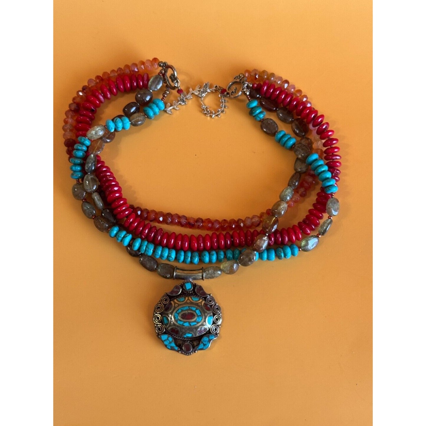 Southwestern Tribal Blue Howlite Red Orange Sage Quartz Beaded Necklace 17"