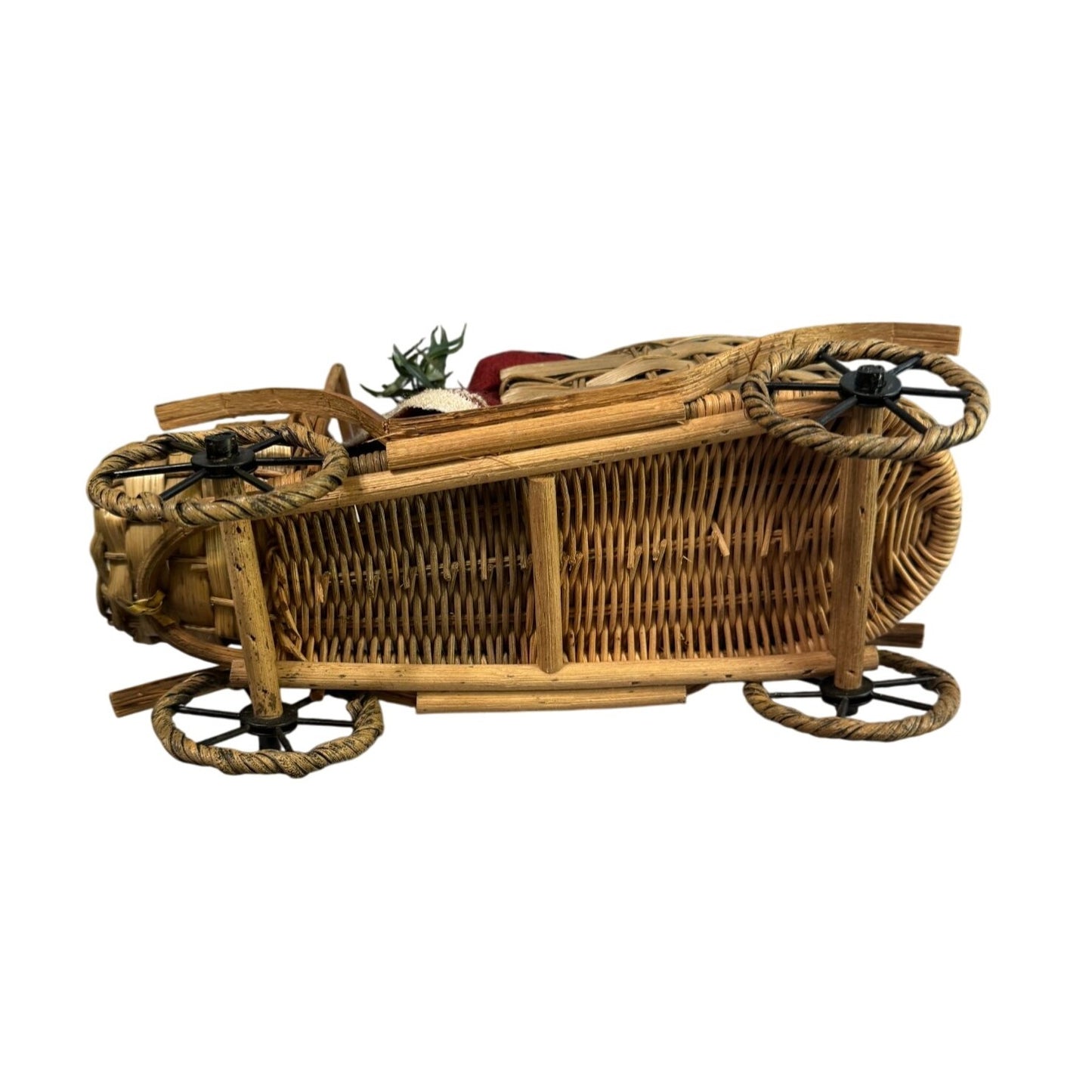 Bethany Lowe Santa Claus Figurine Woven Sleigh With Toys Red/Beige Wool/Wicker 11"
