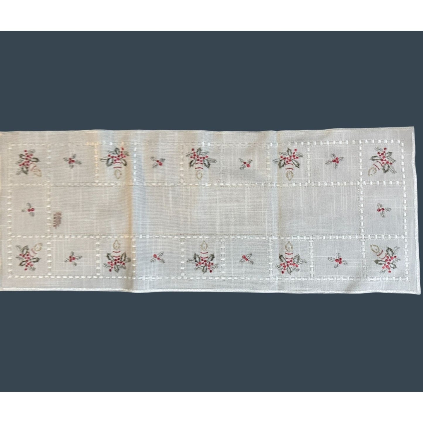 Vintage Cream Rectangular Table Runner Christmas Red Green Embroidery 32" x 12"