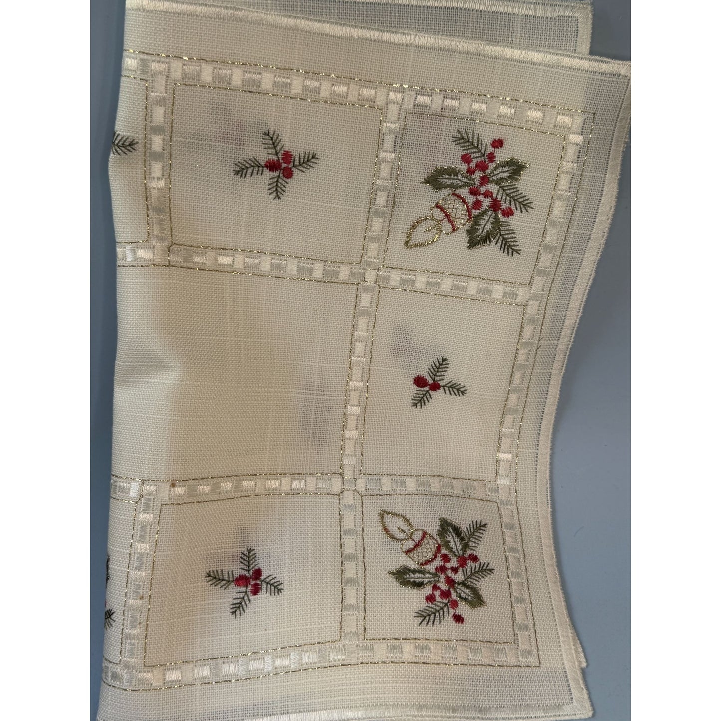 Vintage Cream Rectangular Table Runner Christmas Red Green Embroidery 32" x 12"
