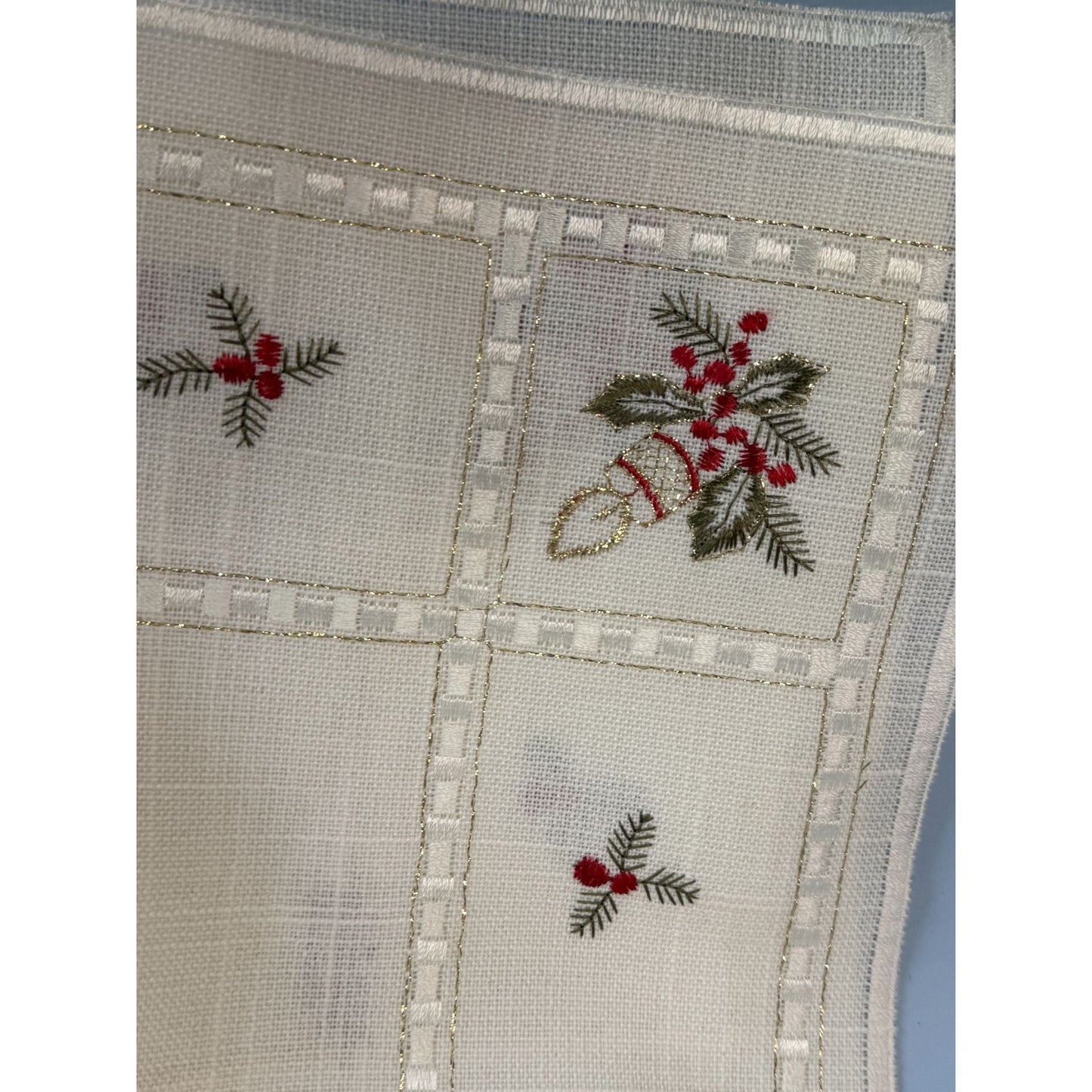 Vintage Cream Rectangular Table Runner Christmas Red Green Embroidery 32" x 12"