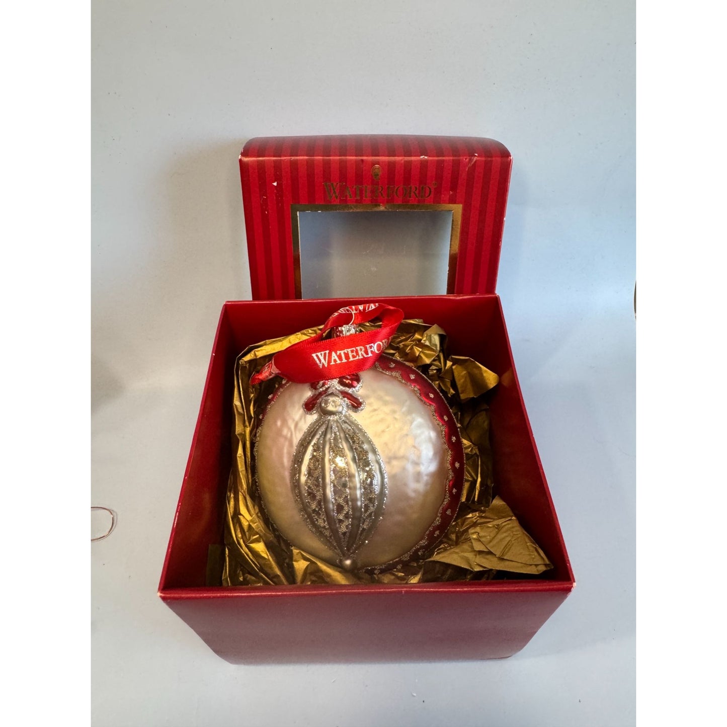 Waterford Holiday Heirlooms Glass Ornament Red And Pearl 4 1/4 Inch With Box