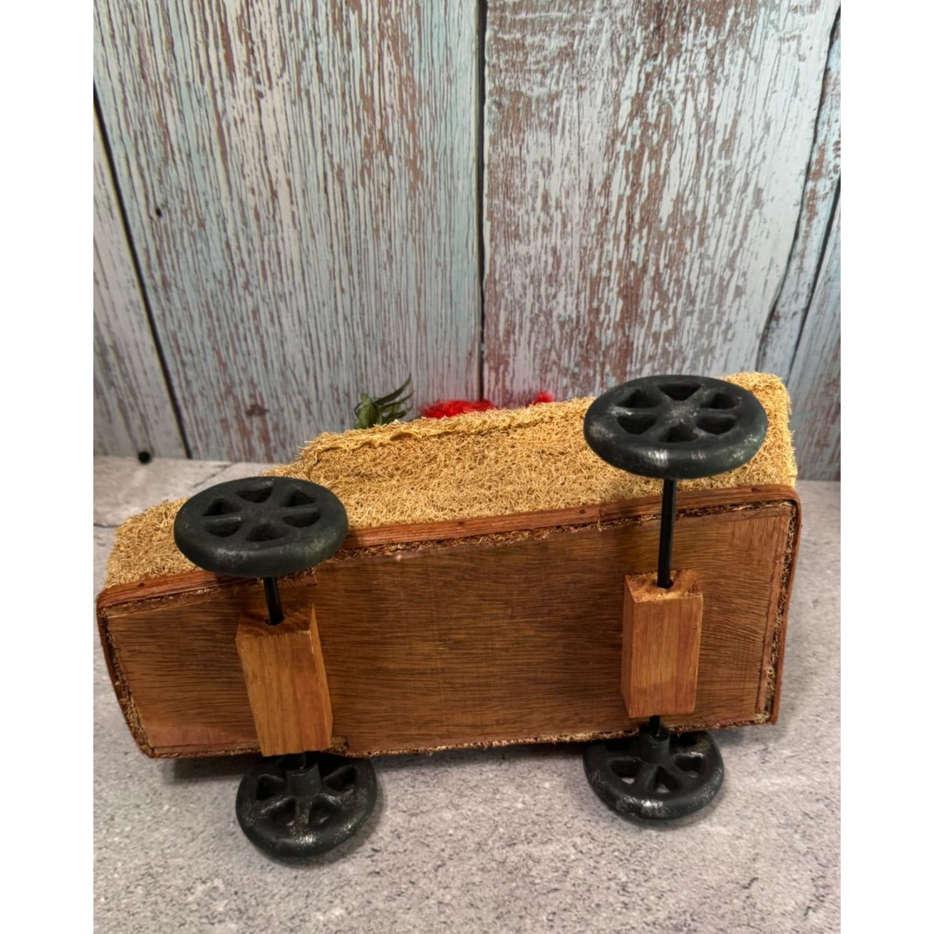 Bethany Lowe German Santa Claus In Loofah Wagon With Toys Tag Missing