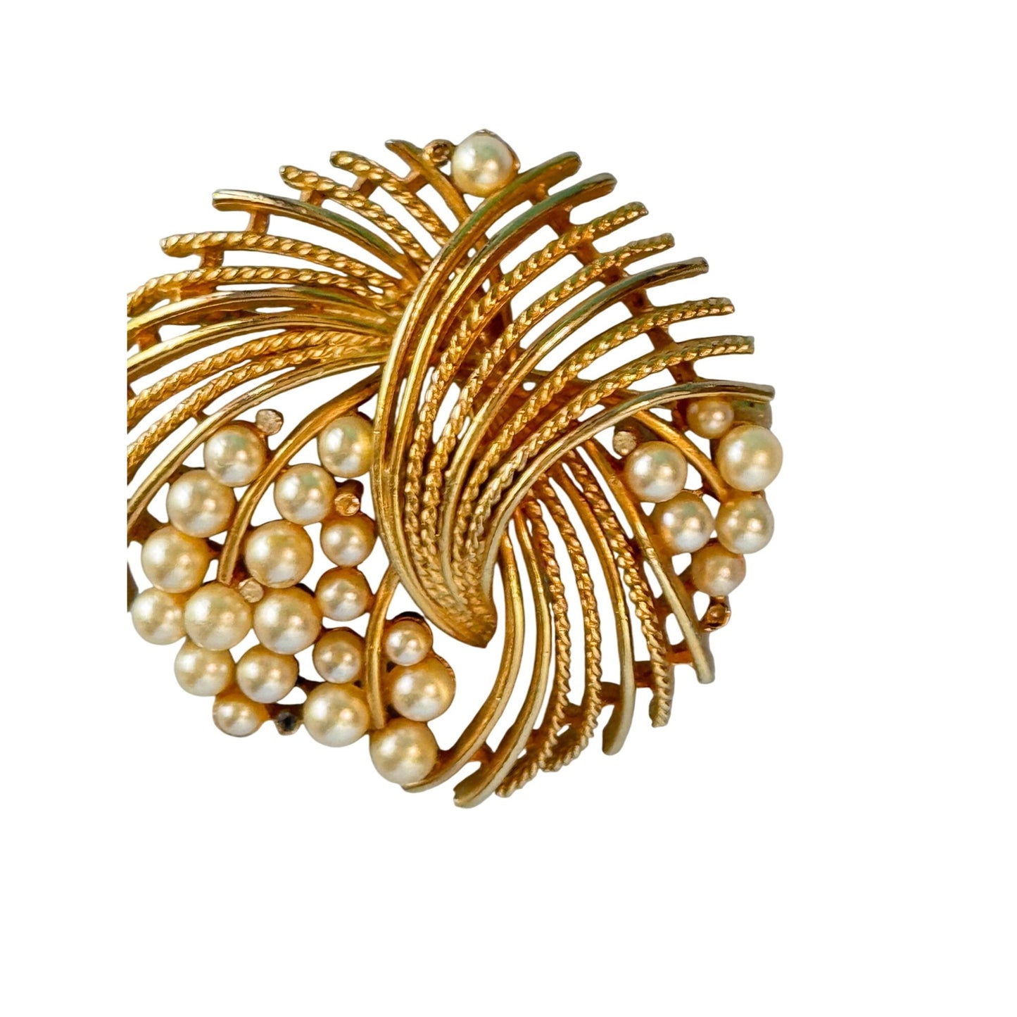 Vintage Lisner Midcentury Gold-Tone Brooch With Faux Pearls