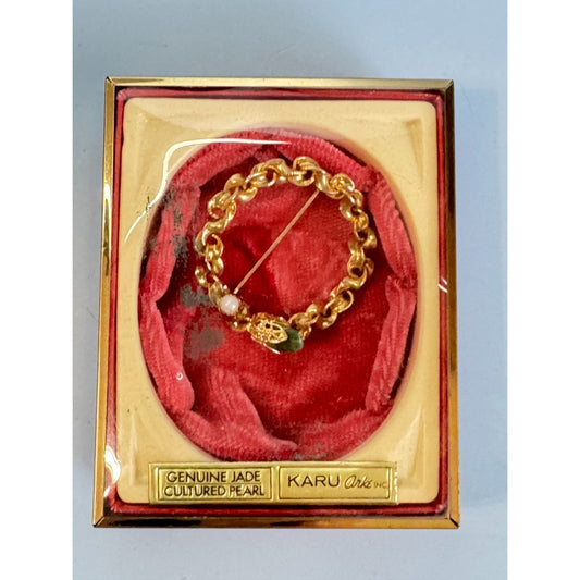 Vintage Karu Arke Inc. Genuine Jade & Cultured Pearl Gold-Tone Circle Brooch