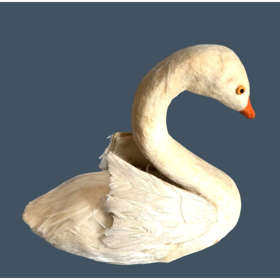 Vintage Feather Swan Figurine White Cotton Batting Styrofoam Body 3.25 Inch