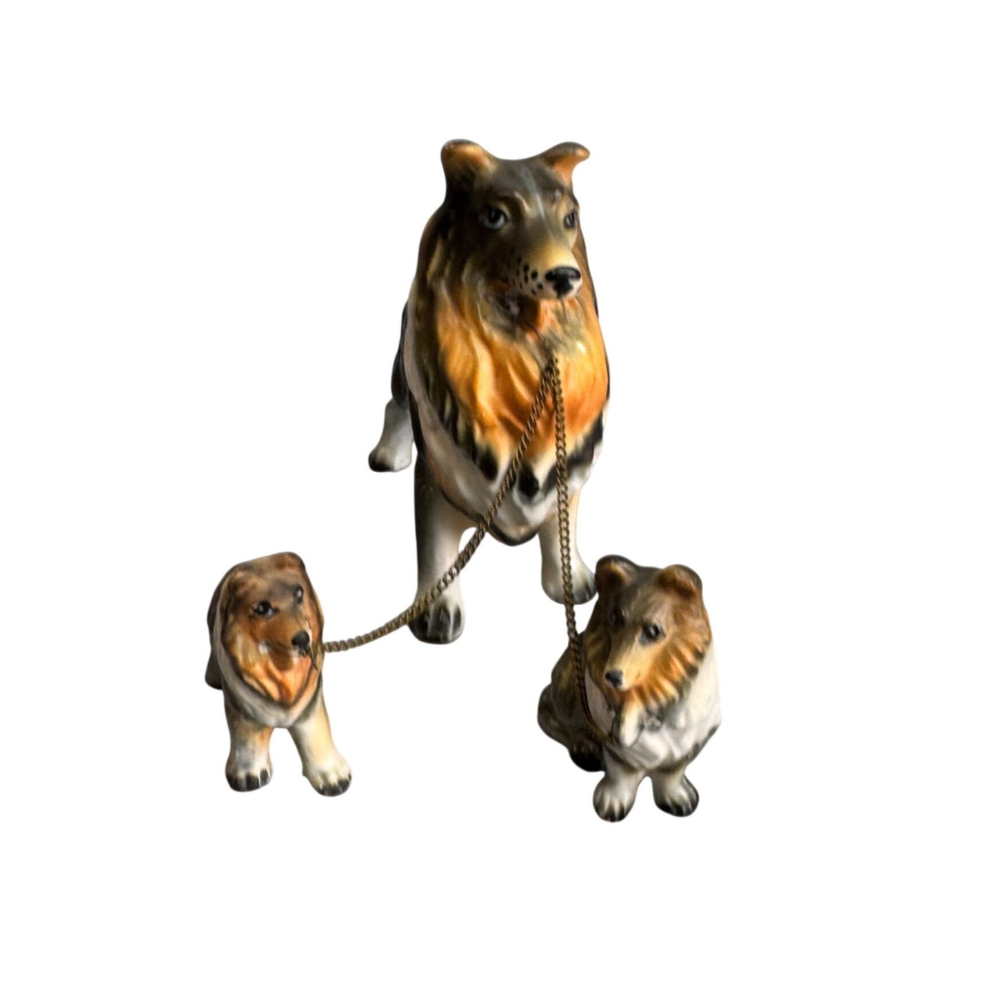 Mid Century Japan Collie/Sheltie Dog Figurines Mama 2 Puppies Chain Leash Set