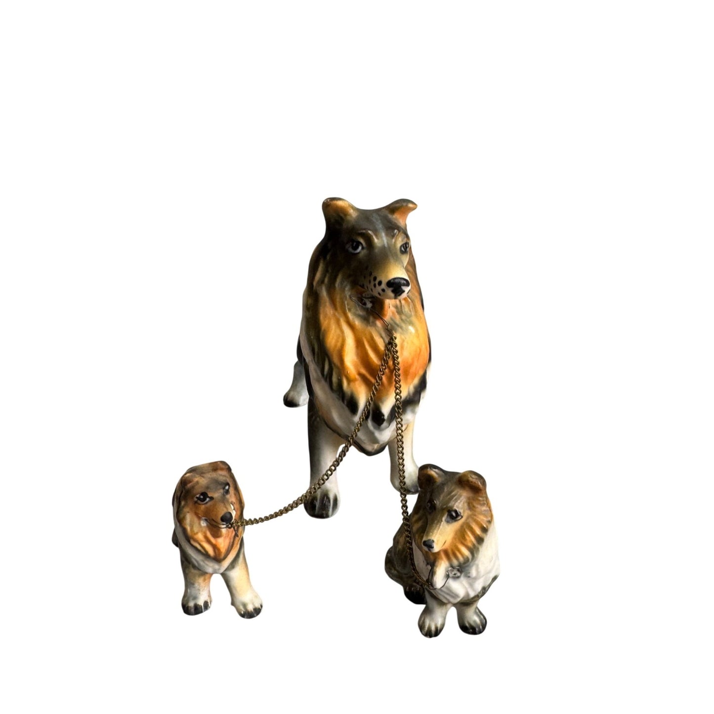 Mid Century Japan Collie/Sheltie Dog Figurines Mama 2 Puppies Chain Leash Set