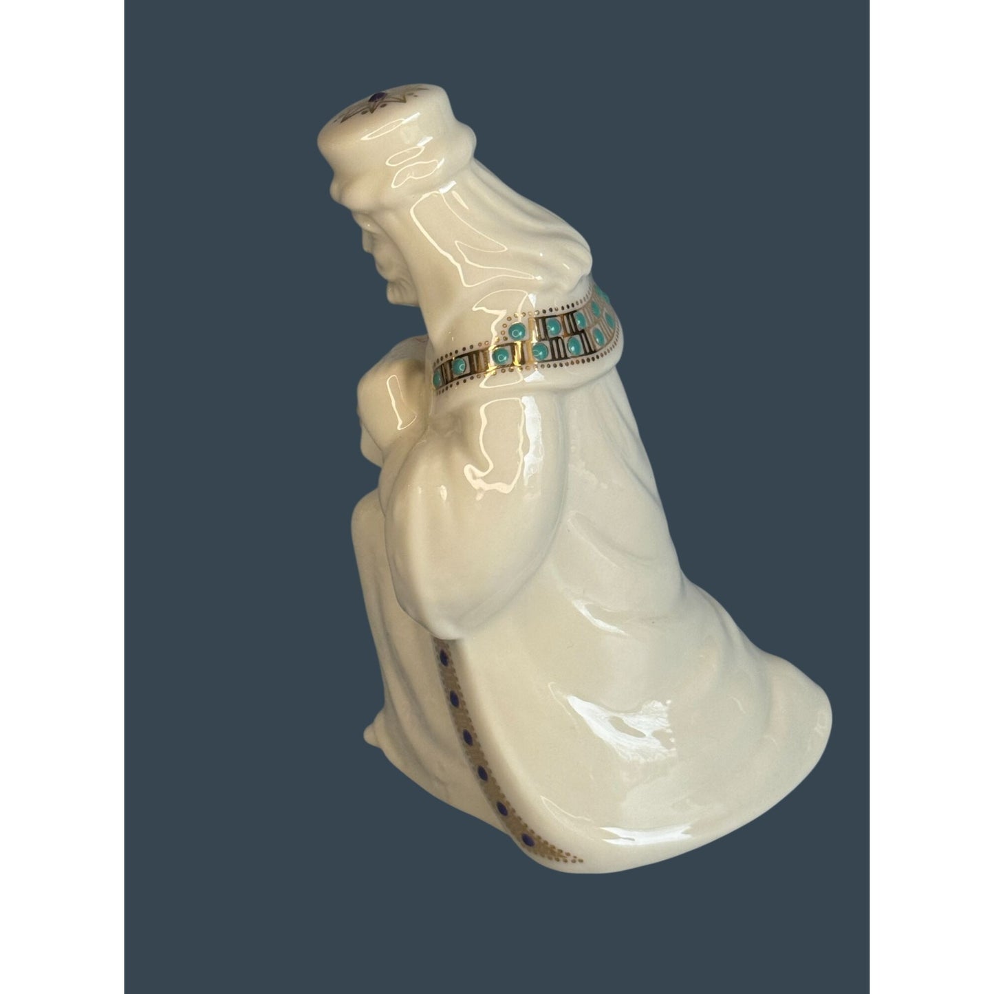 Lenox China Jewels Kneeling Balthazar Wiseman Nativity Figure 5" Issued 1994