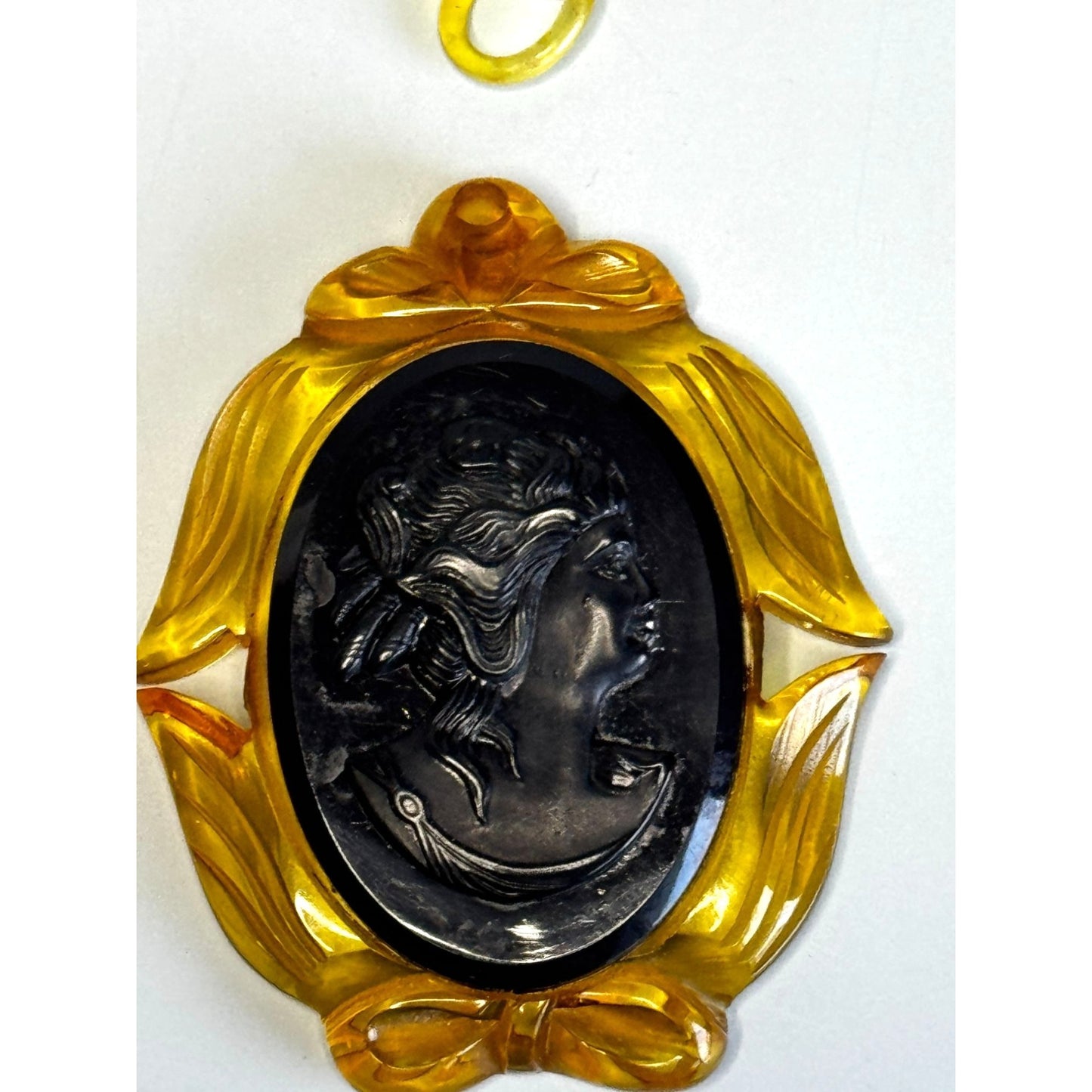 Apple Juice Bakelite Reverse Carved Cameo Pendant Necklace Celluloid Chain 1930s