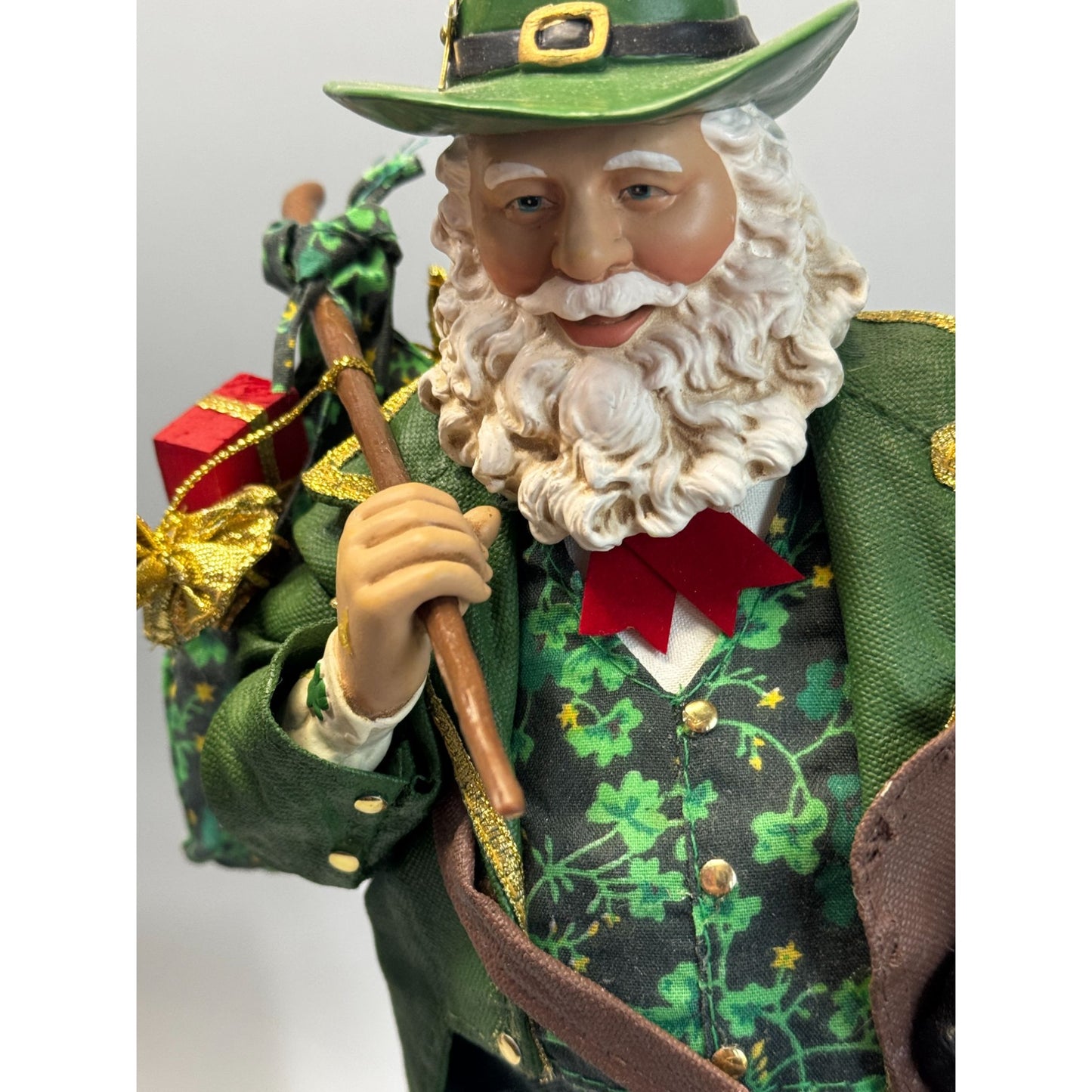 Kurt Adler Fabriché Irish Santa Musical Figurine Green Outfit 11" Box Tag
