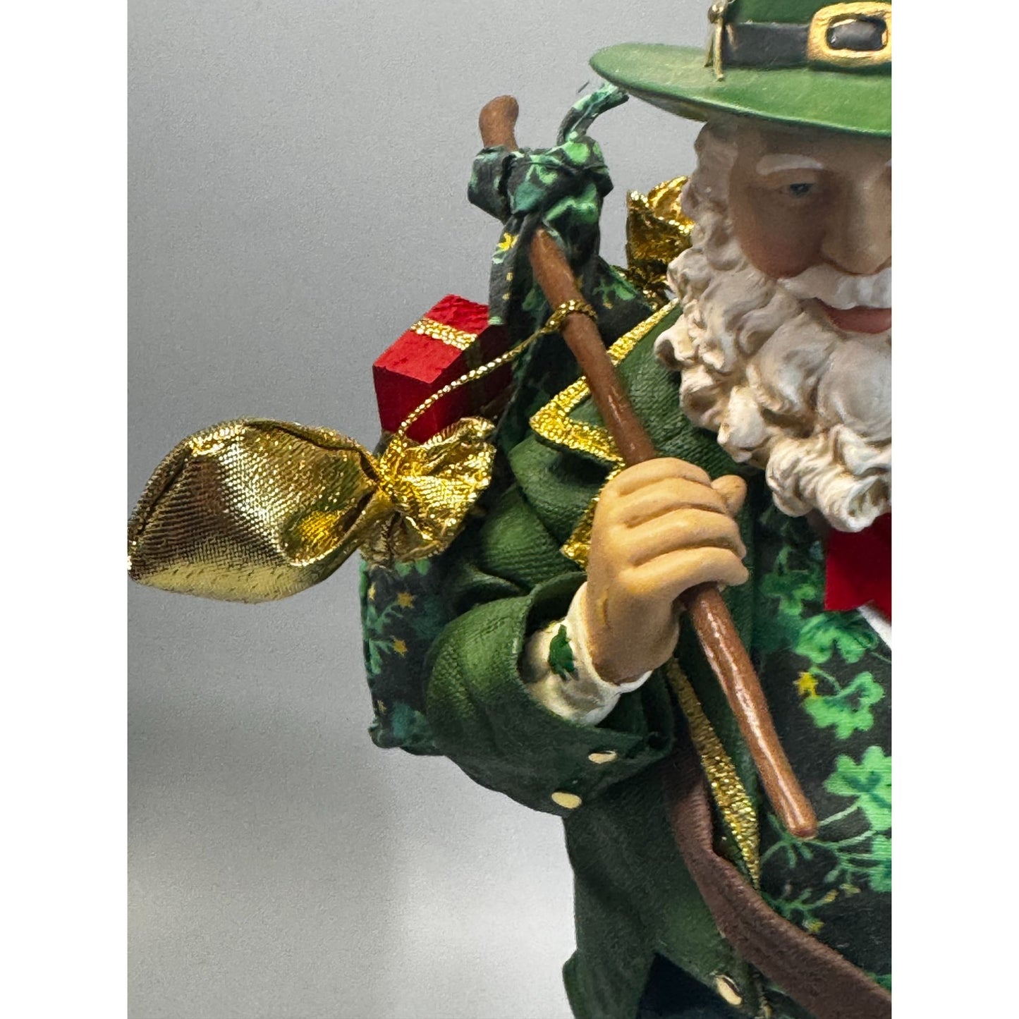 Kurt Adler Fabriché Irish Santa Musical Figurine Green Outfit 11" Box Tag