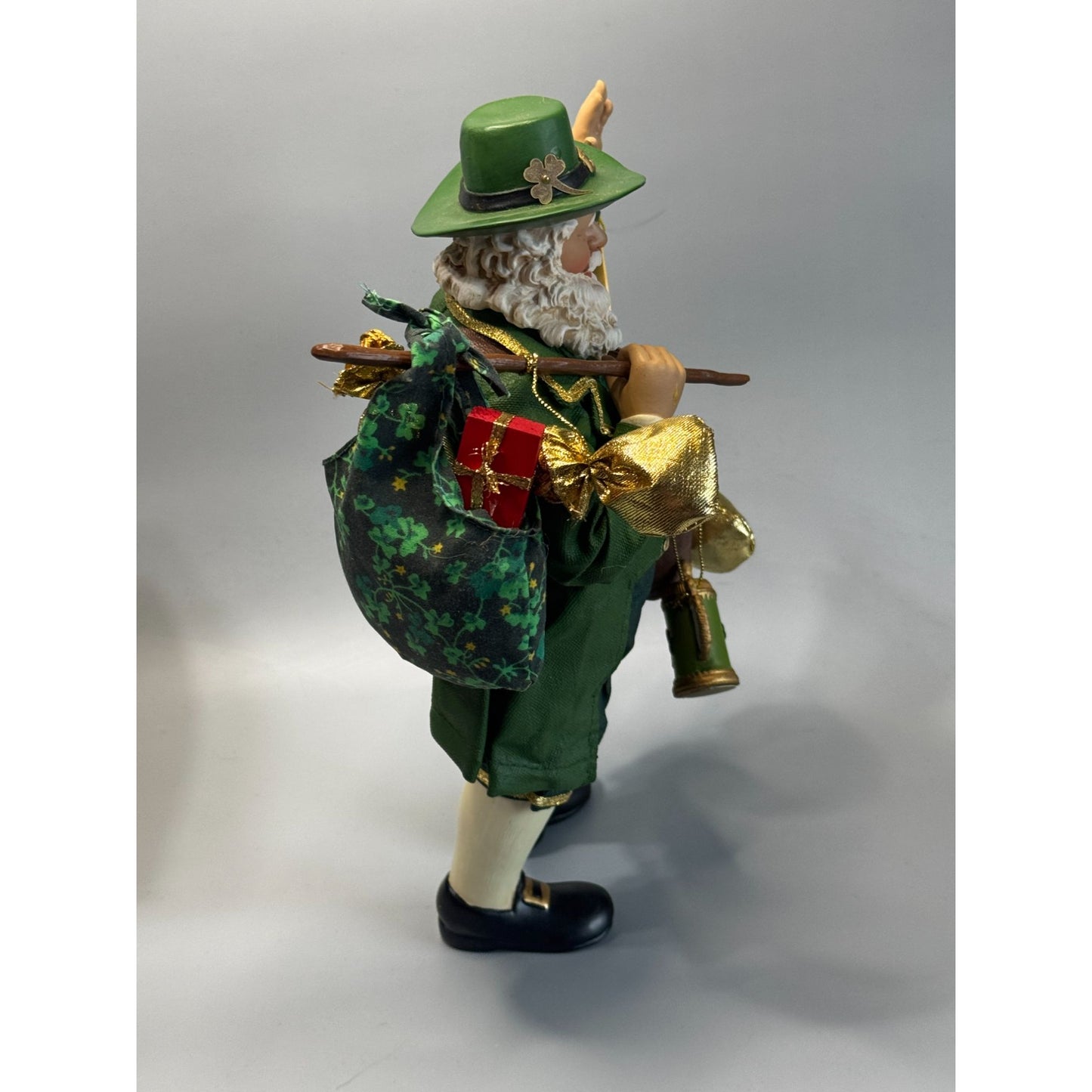 Kurt Adler Fabriché Irish Santa Musical Figurine Green Outfit 11" Box Tag