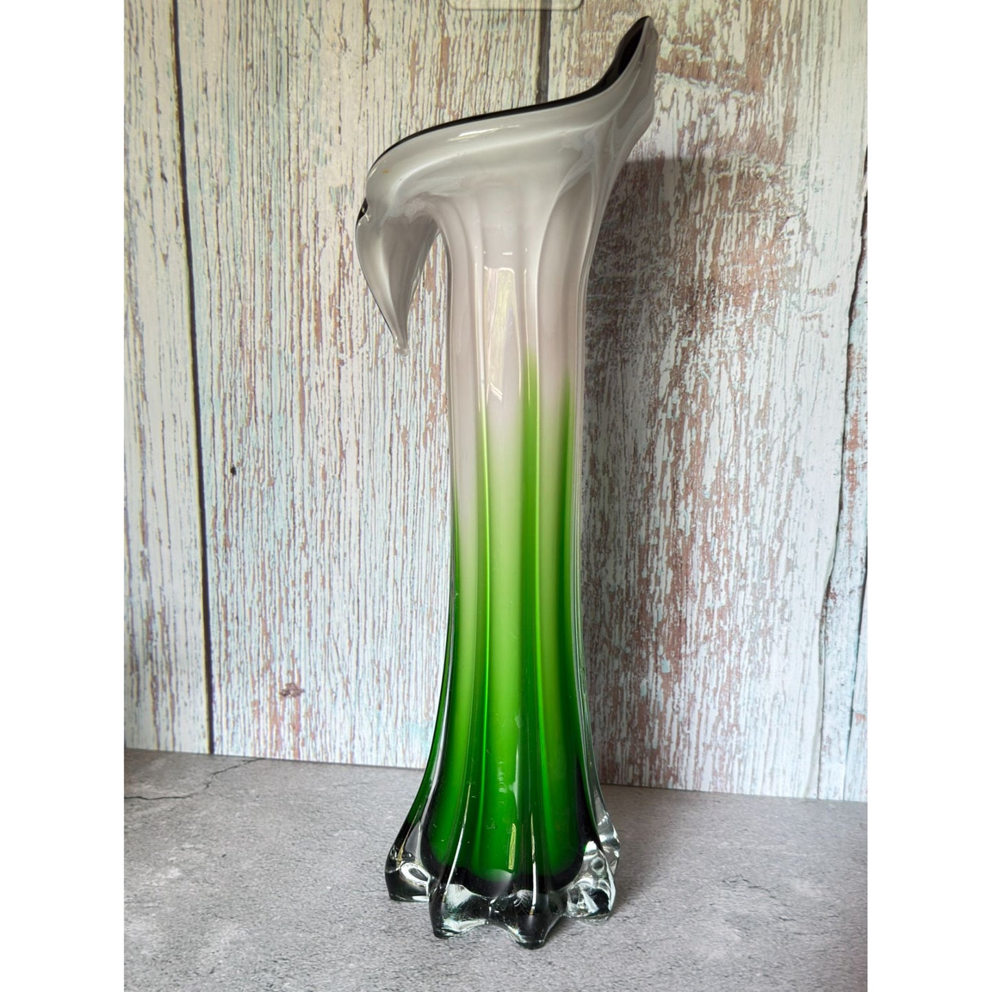 Jack-In-The-Pulpit Hand-Blown Art Glass Vase Green & White Ombre w/Purple Rim 12" Tall