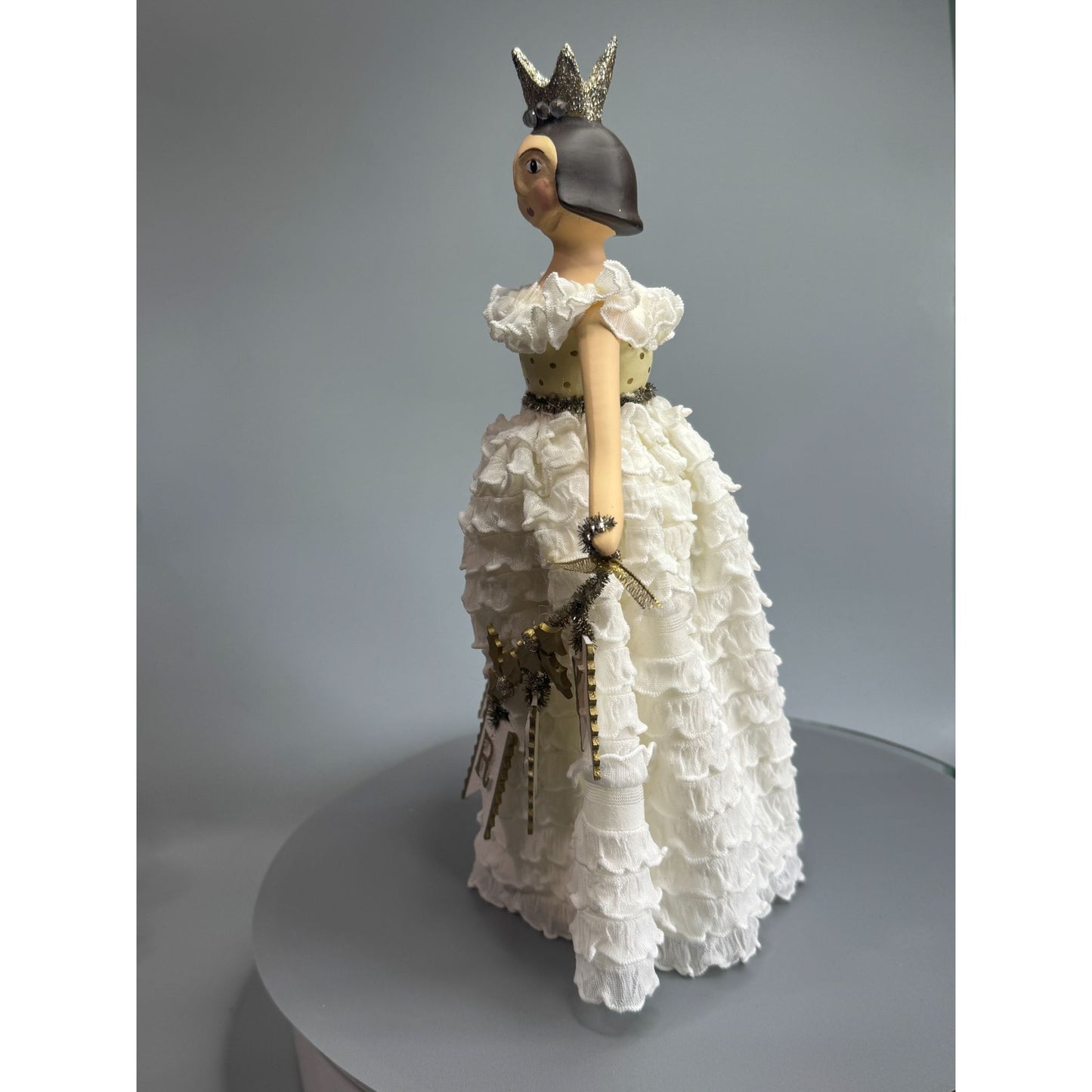 Heather Myers Christmas Queen Doll Merry Banner White Ruffle Dress 11.5" Signed