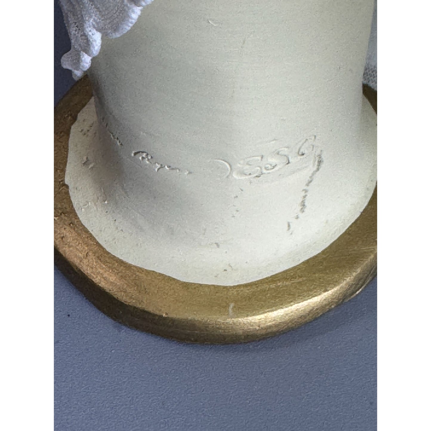 Heather Myers Christmas Queen Doll Merry Banner White Ruffle Dress 11.5" Signed