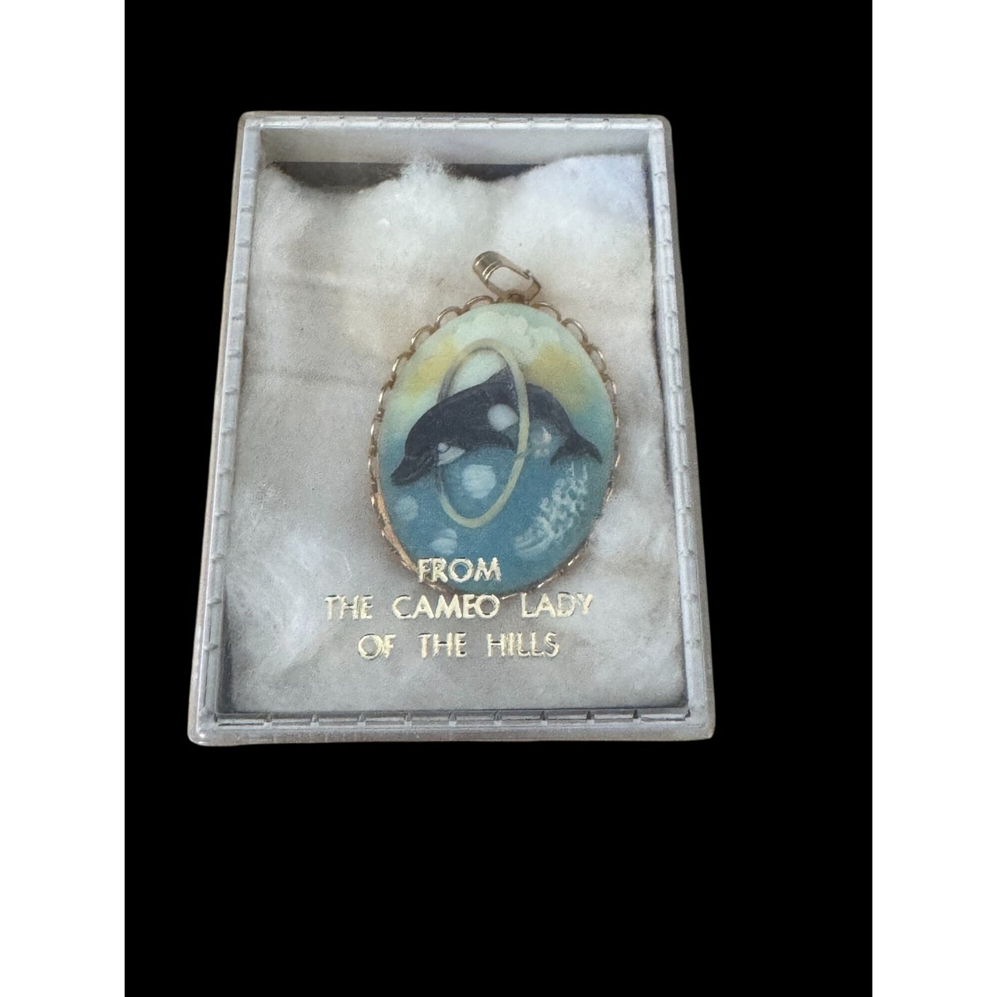 Cameo Pendant Dolphin Jumping Hoops Oval Multicolor Shell Goldtone Frame 1 1/2"