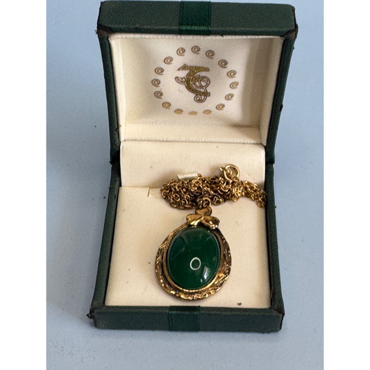 Vintage Jade Oval Pendant & Clover DetailGolplated Chain Boxed