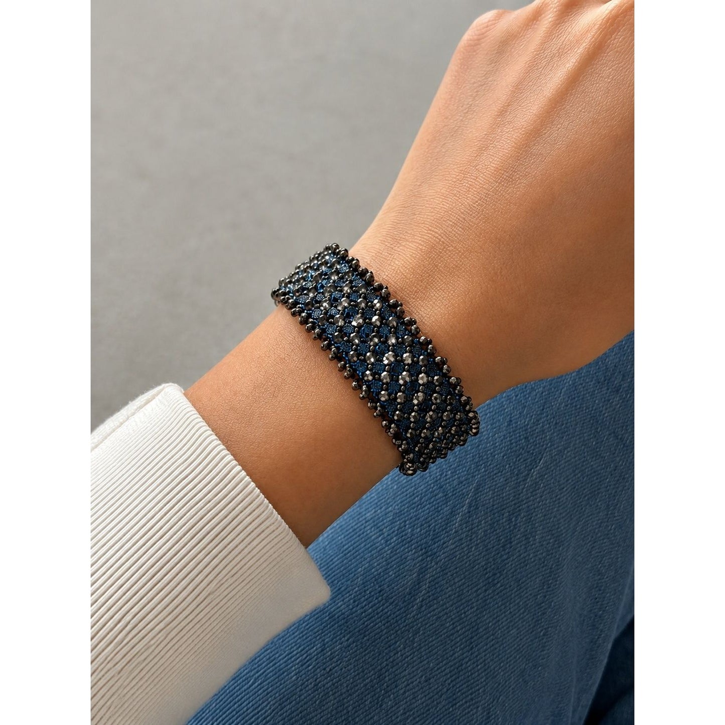 Wide Gunmetal Crystal Stretch Cuff Bracelet Black Chrome Rhinestone Mesh 7"