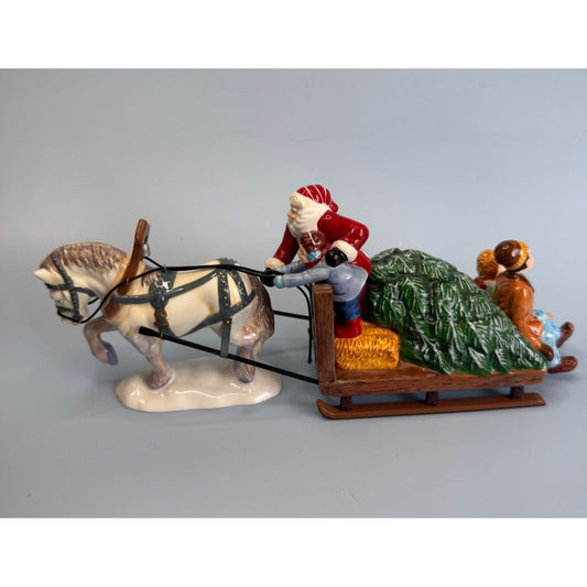 Department 56 Santa Claus On Horse-Drawn Sleigh Figurine w/Tree and Children