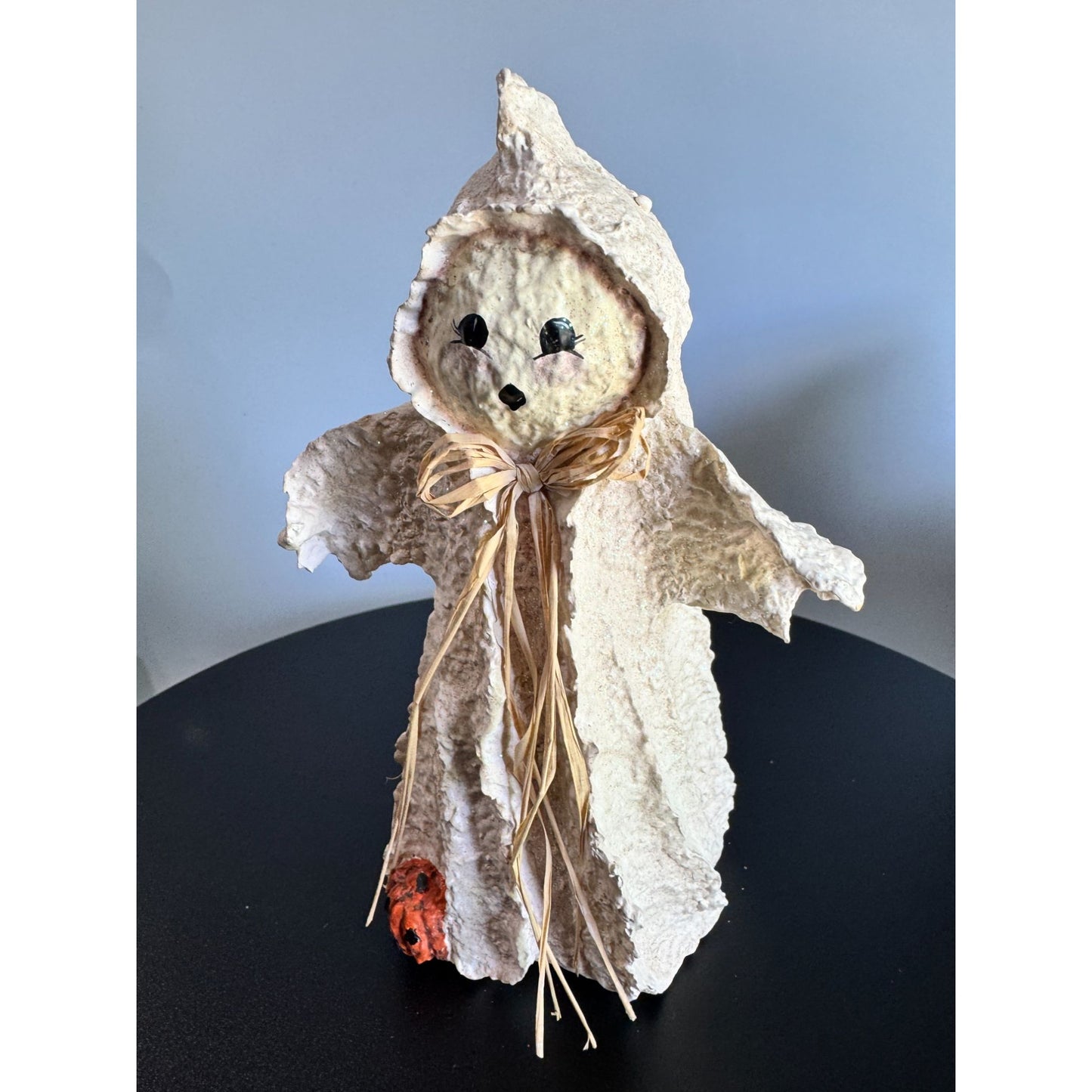 1997 Enesco Broomsnickle Ghost Figurine Linda Lindquist Baldwin 6 3/4"